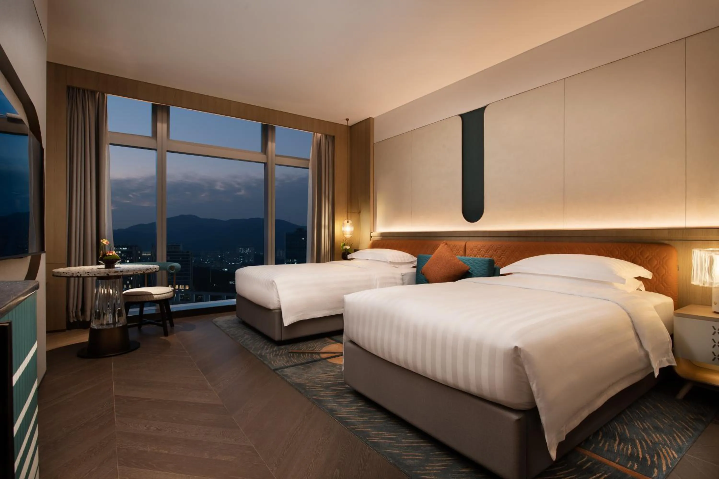 Bed in Fashion Town Hotel Shenzhen MGallery Collection