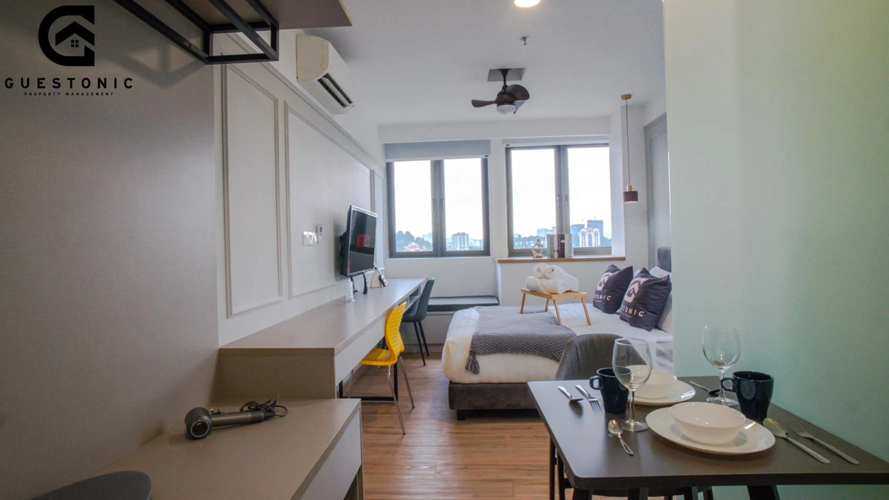 TV and multimedia in Riveria City KL Sentral by Guestonic