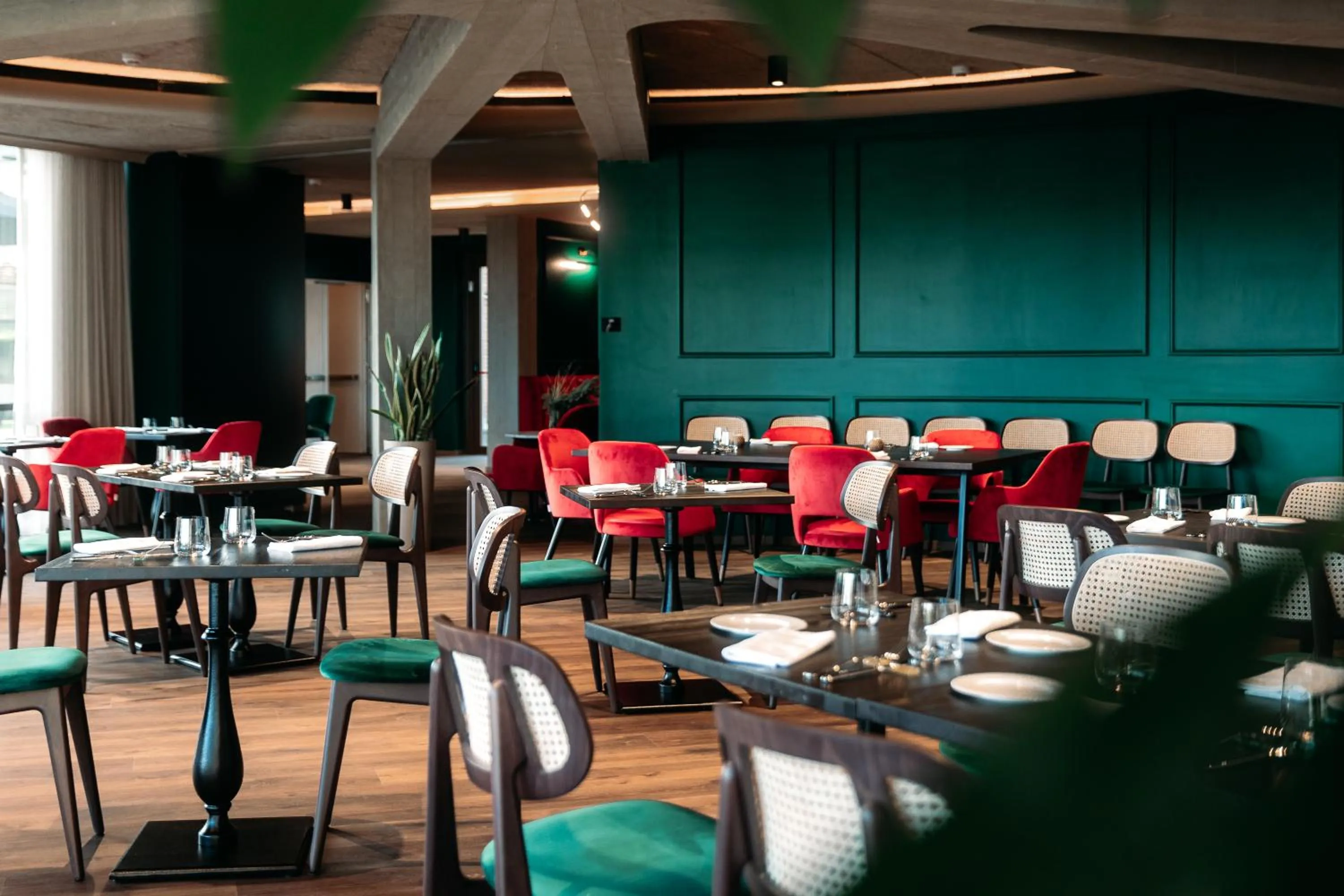 Restaurant/places to eat in Adoro Hotel