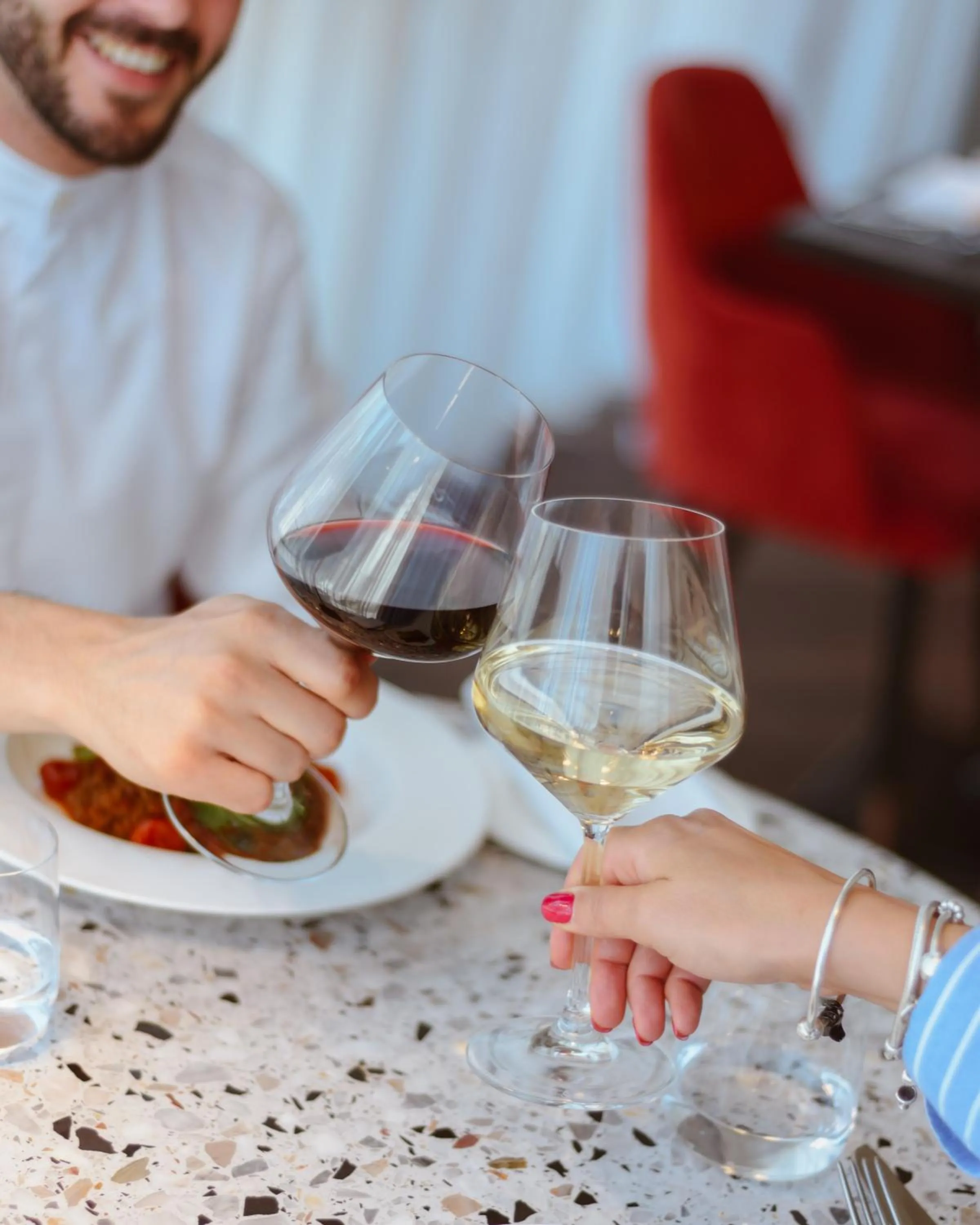 Restaurant/places to eat in Adoro Hotel