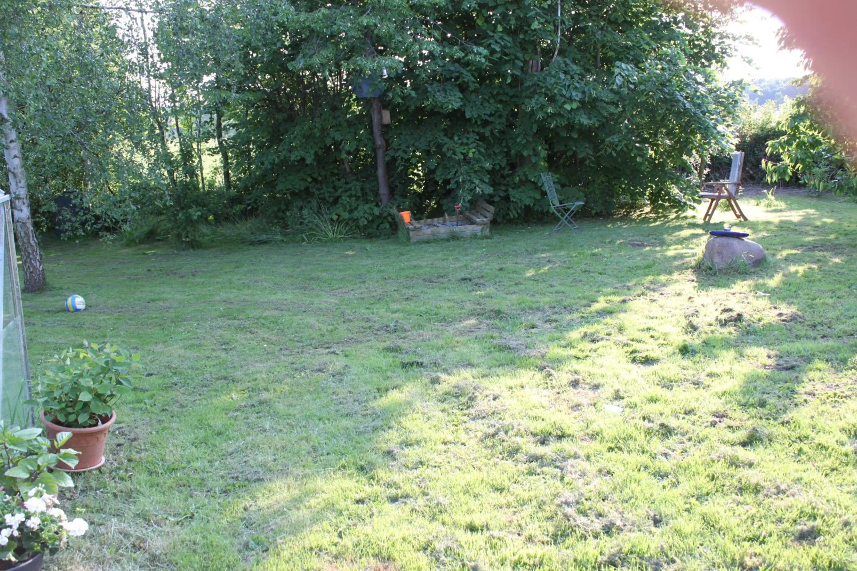 Garden in Borup Bed & Breakfast