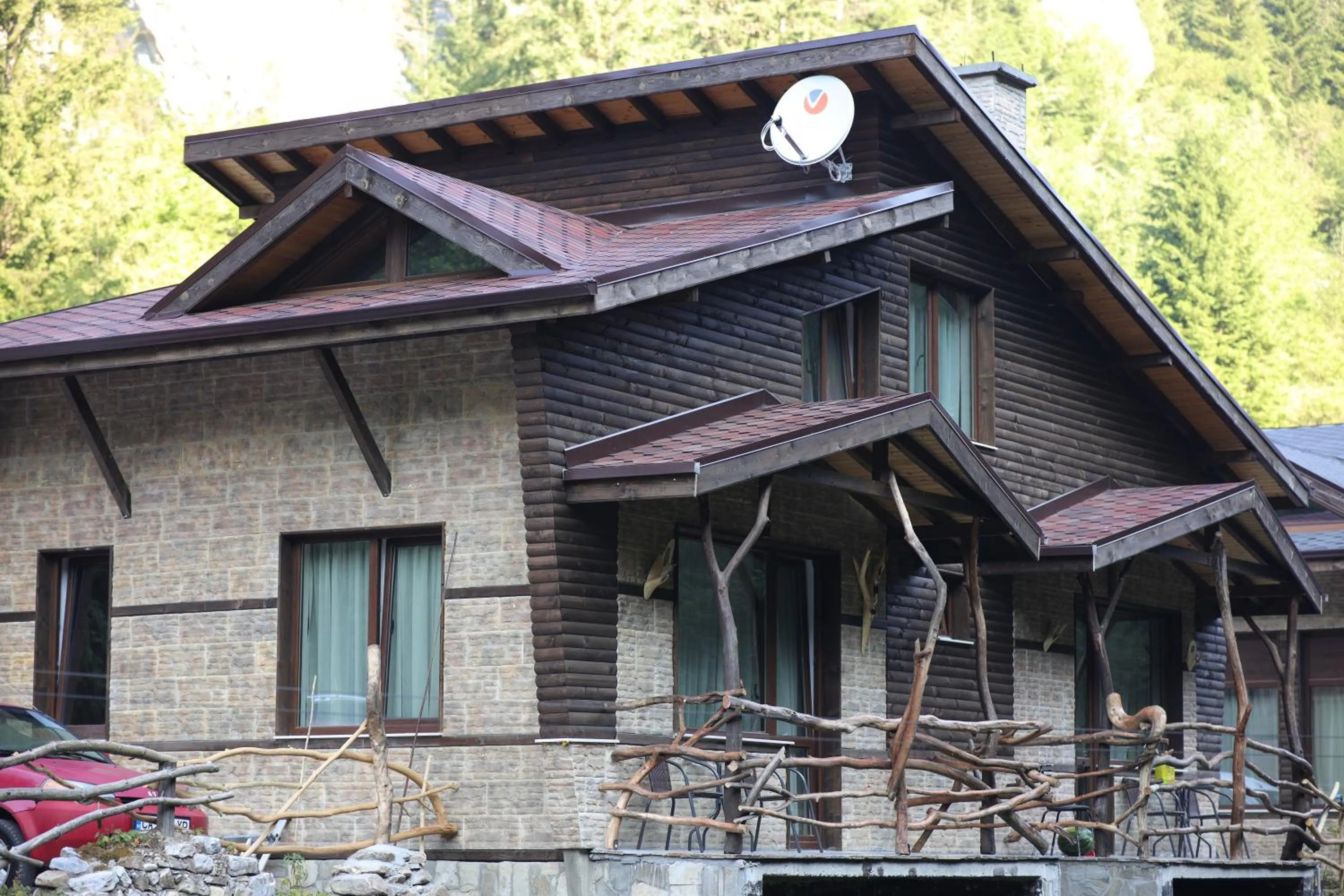 Property building in Horlog Castle