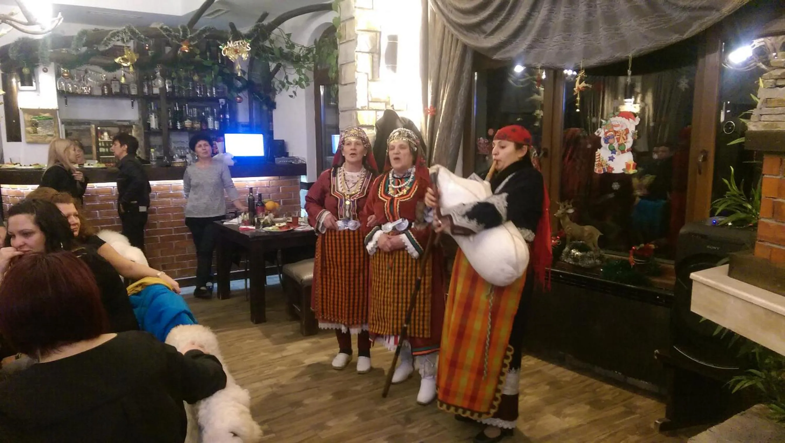 Restaurant/places to eat in Horlog Castle