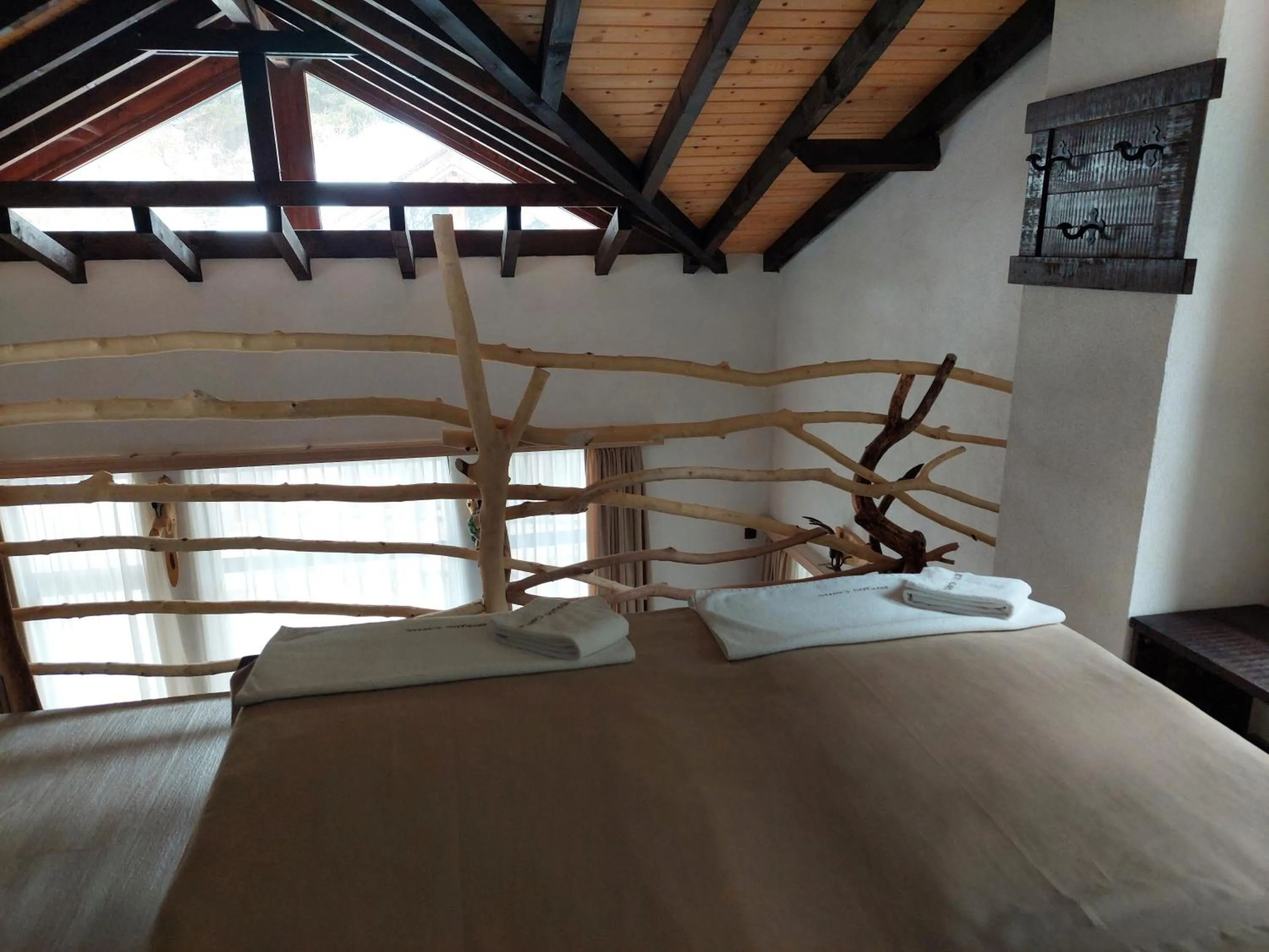 Photo of the whole room in Horlog Castle