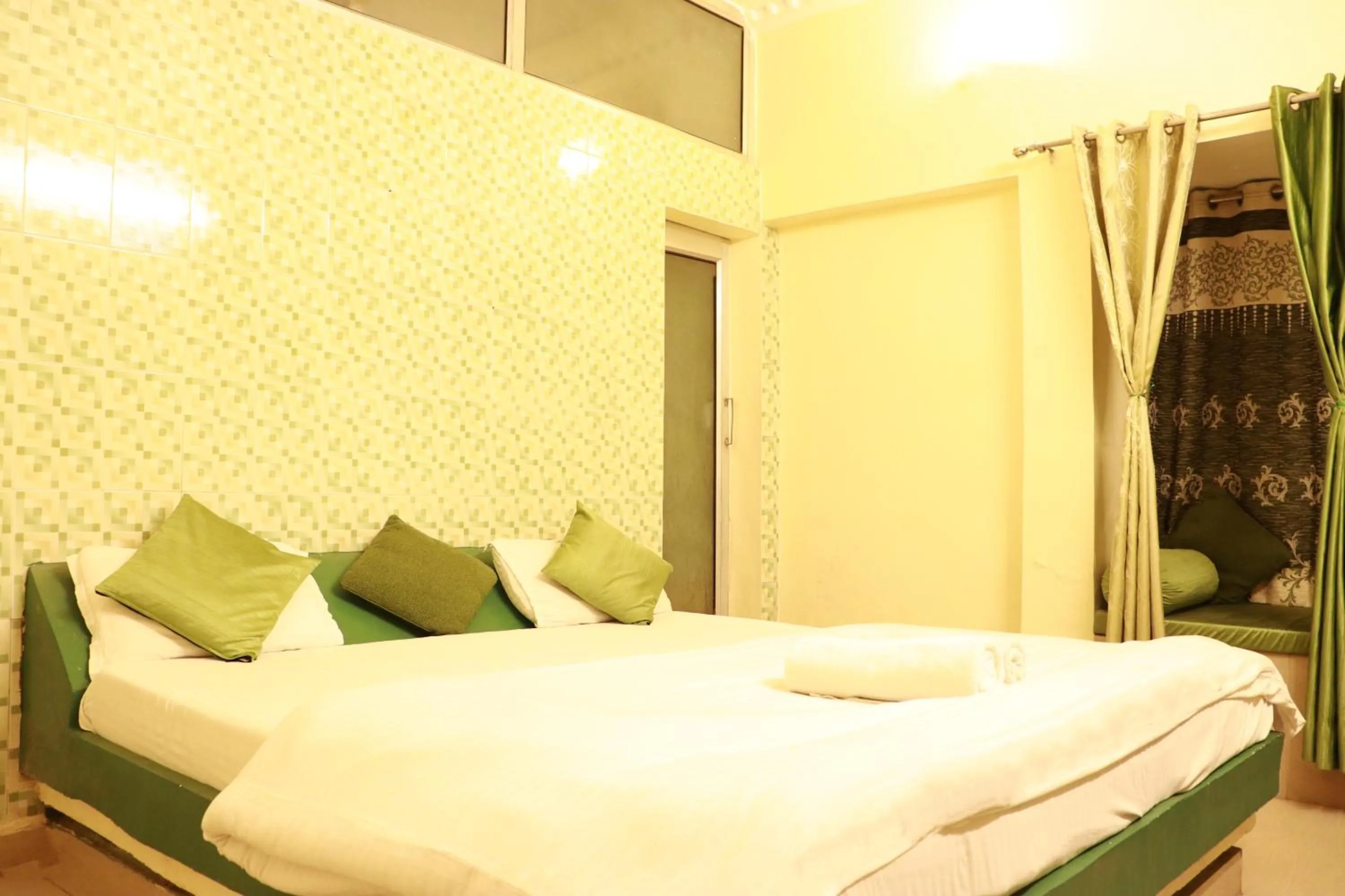 Bedroom, Bed in Shiv Shakti Hostel