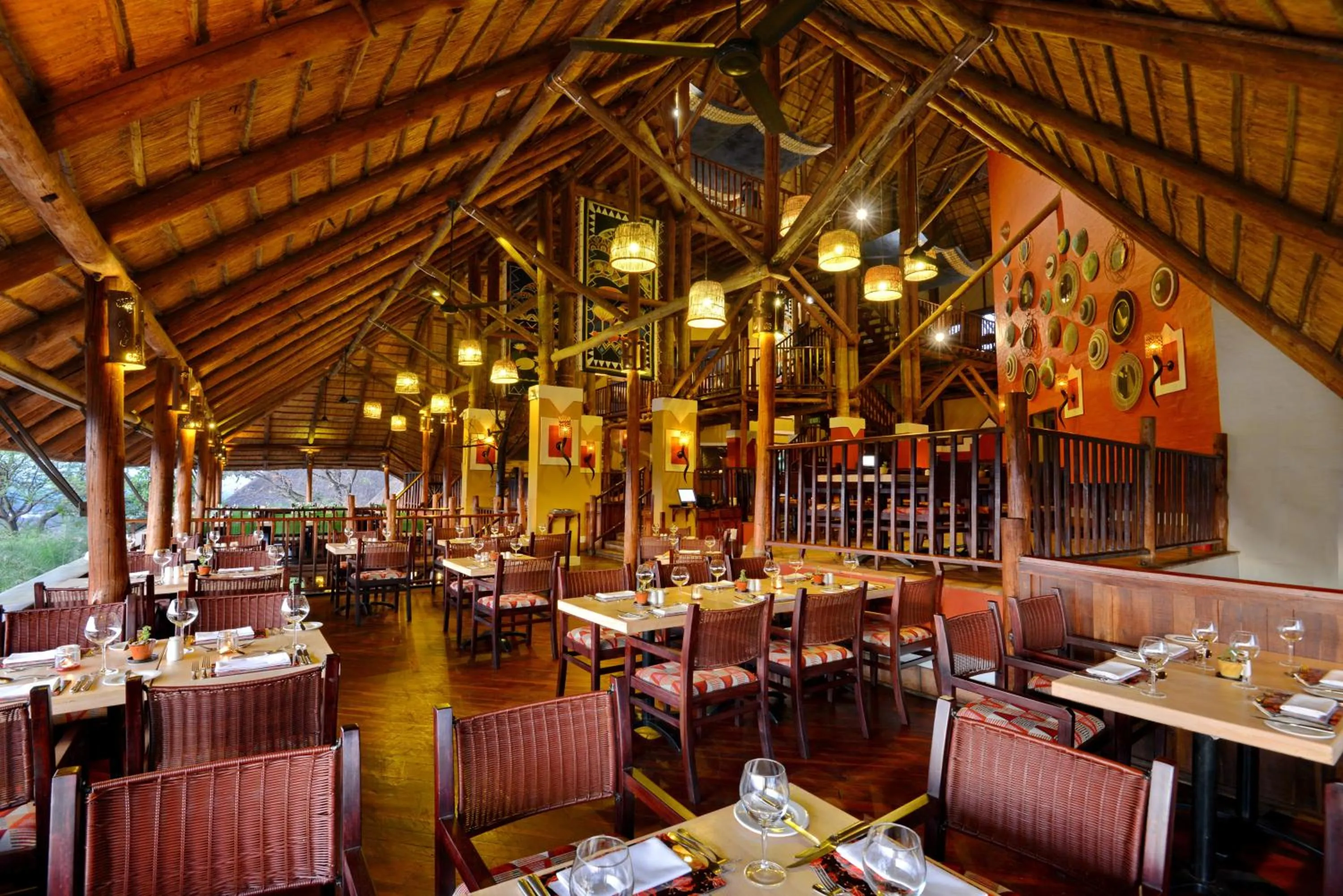 Restaurant/places to eat in Victoria Falls Safari Lodge