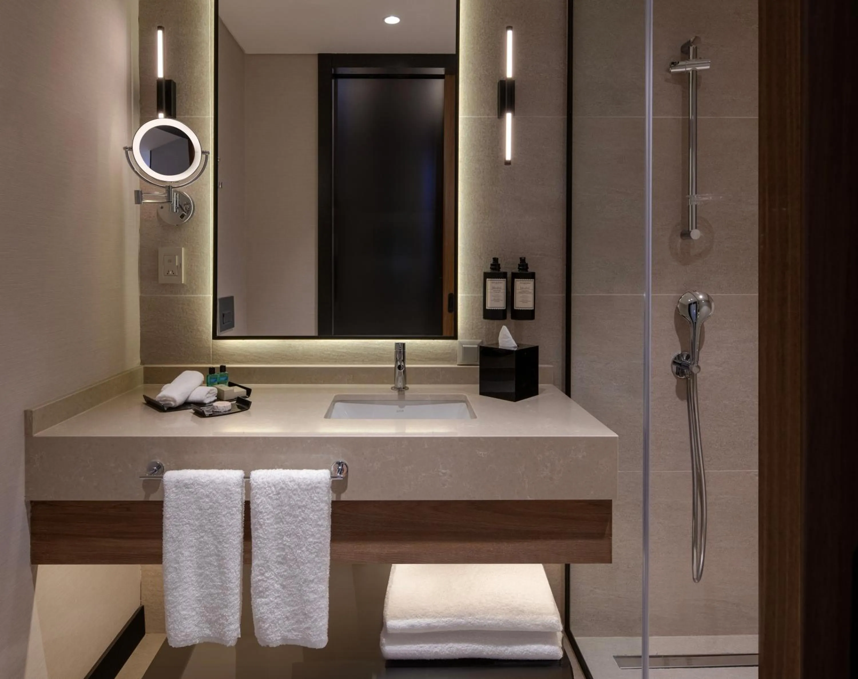 Bathroom in Altunizade Suites Istanbul, Curio Collection By Hilton