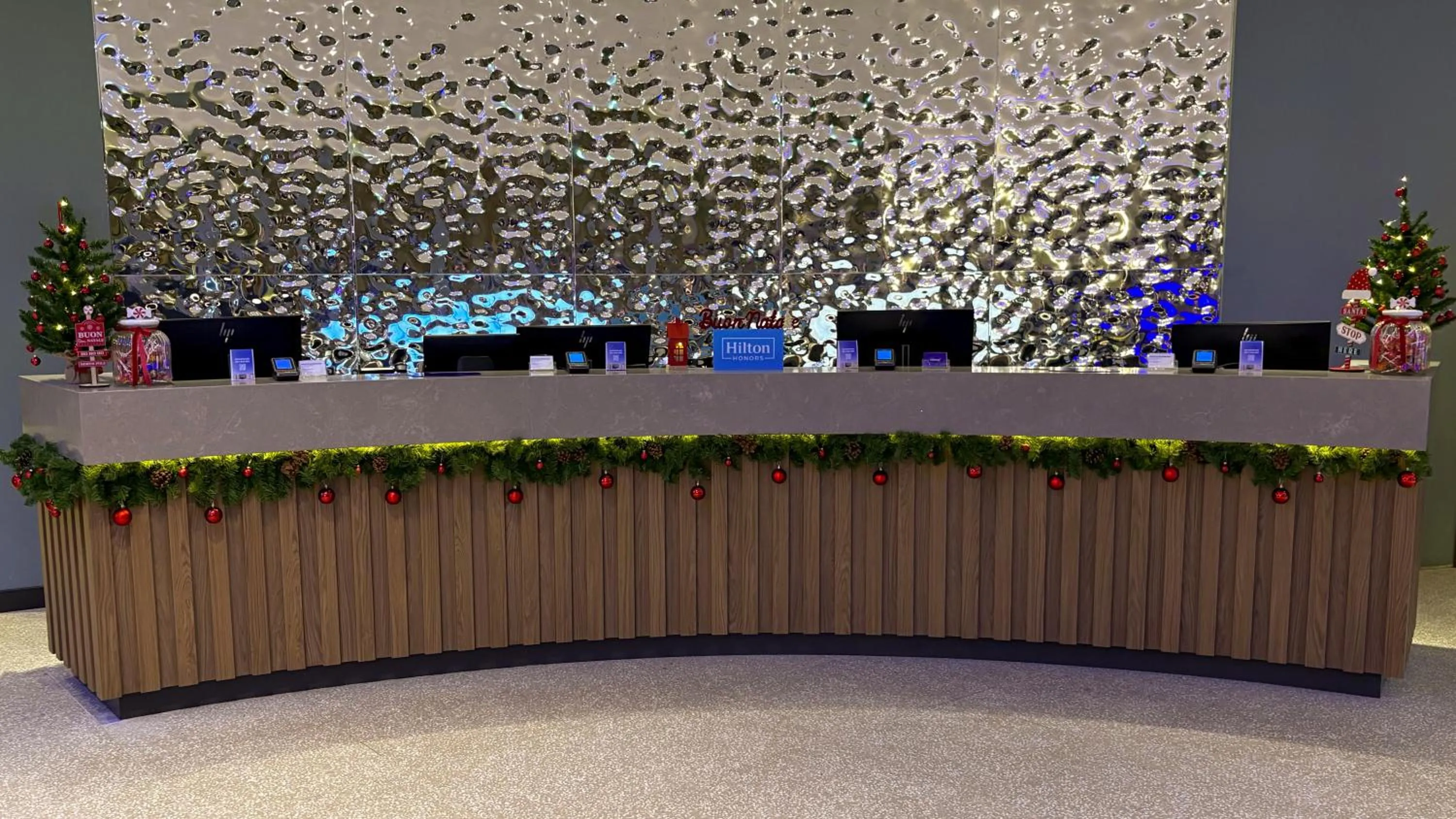 Lobby or reception in Hampton By Hilton Venice Isola Nuova