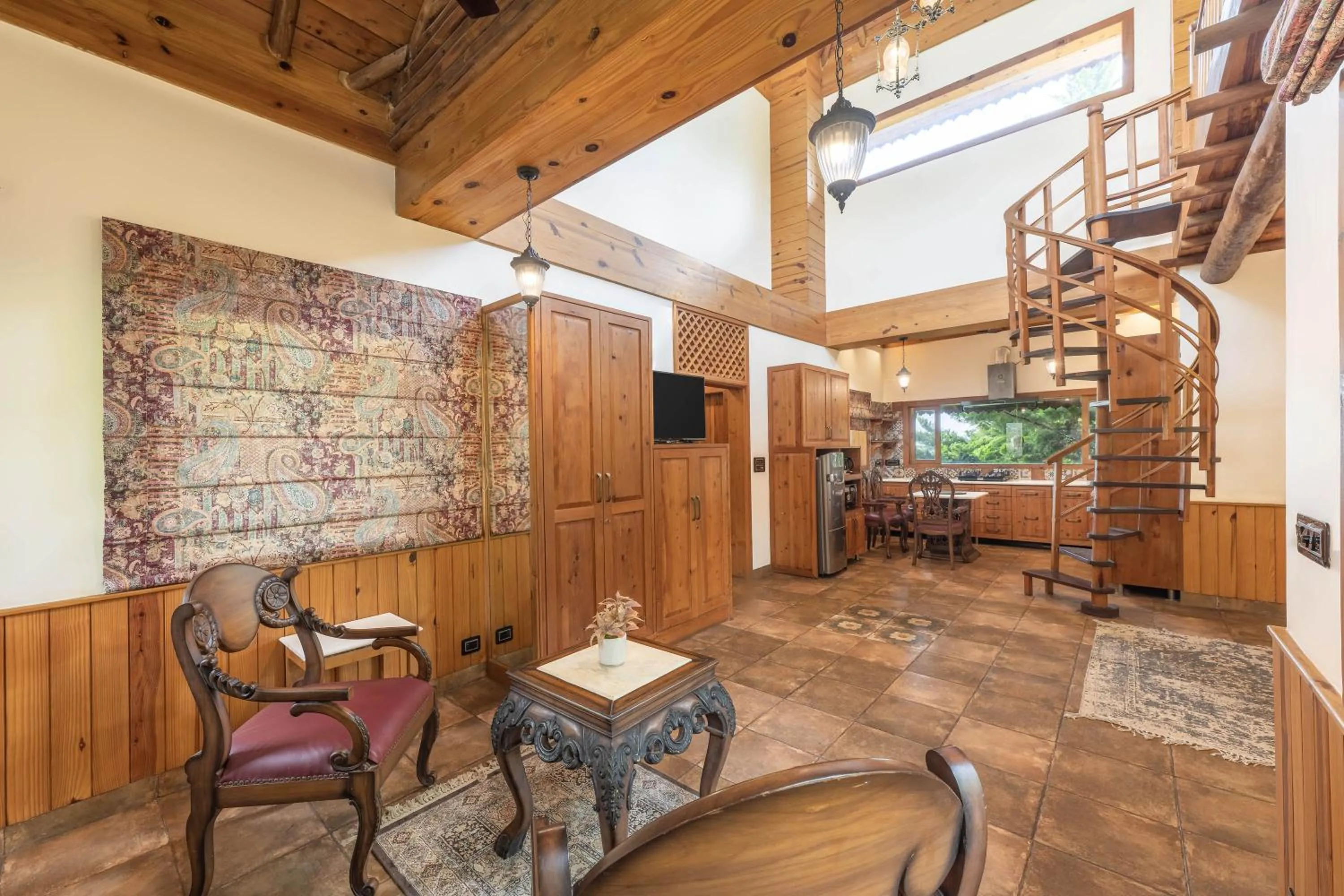 Seating area in Echor Hill Farm Cottages Palampur
