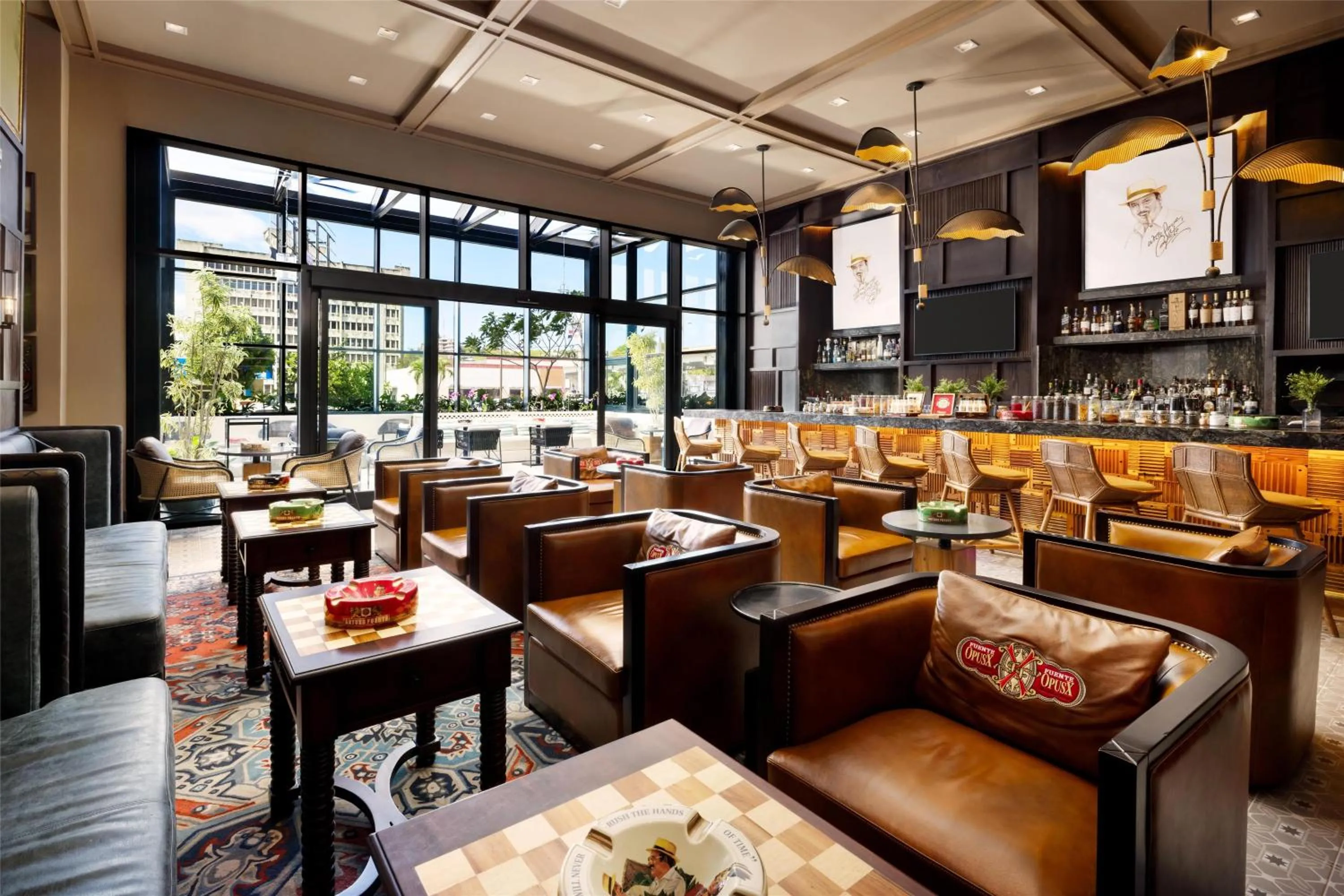 Lounge or bar in Hotel Santiago, Curio Collection By Hilton