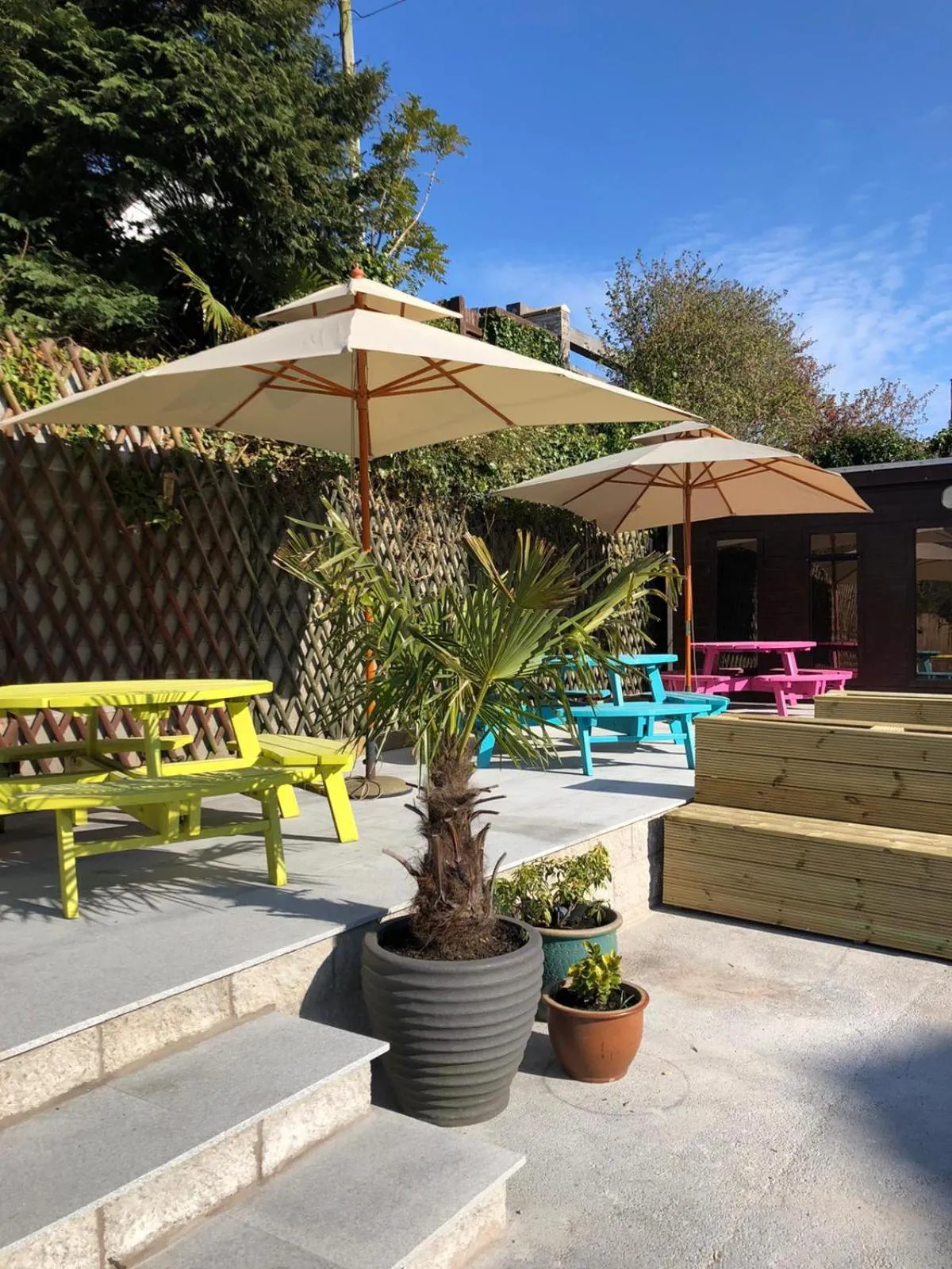 Property building in Inn At The Park Hotel