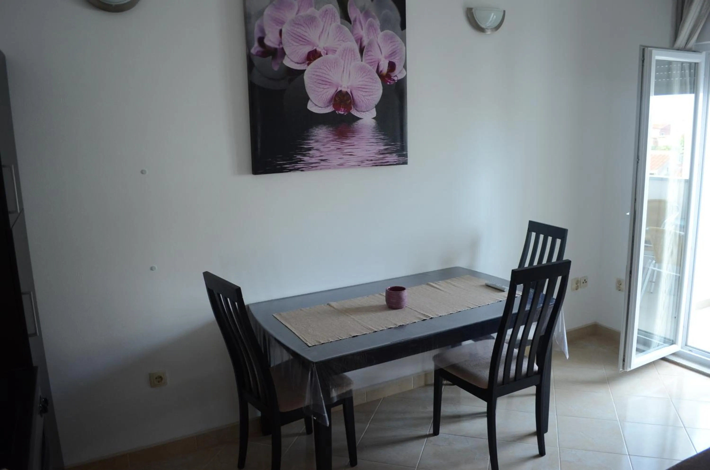 One-Bedroom Apartment in Apartments Nika