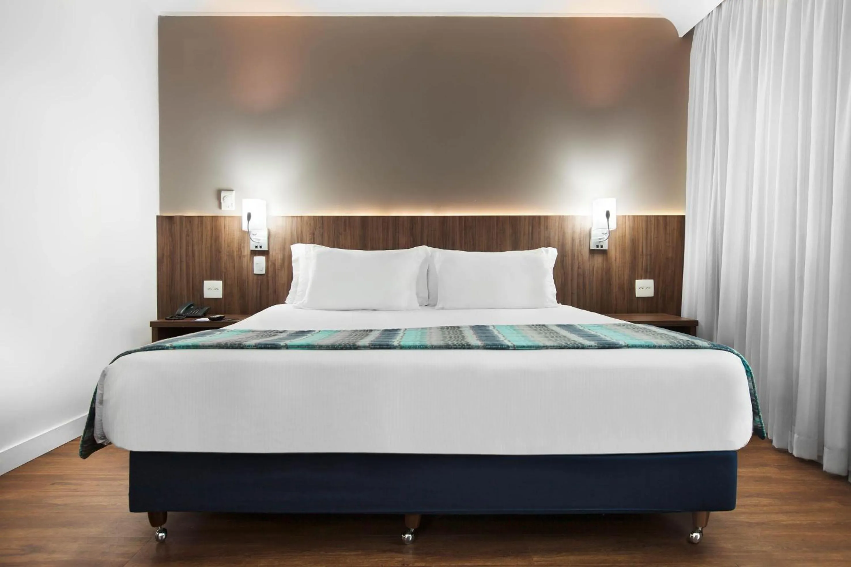 Bedroom, Bed in Meliá Ibirapuera