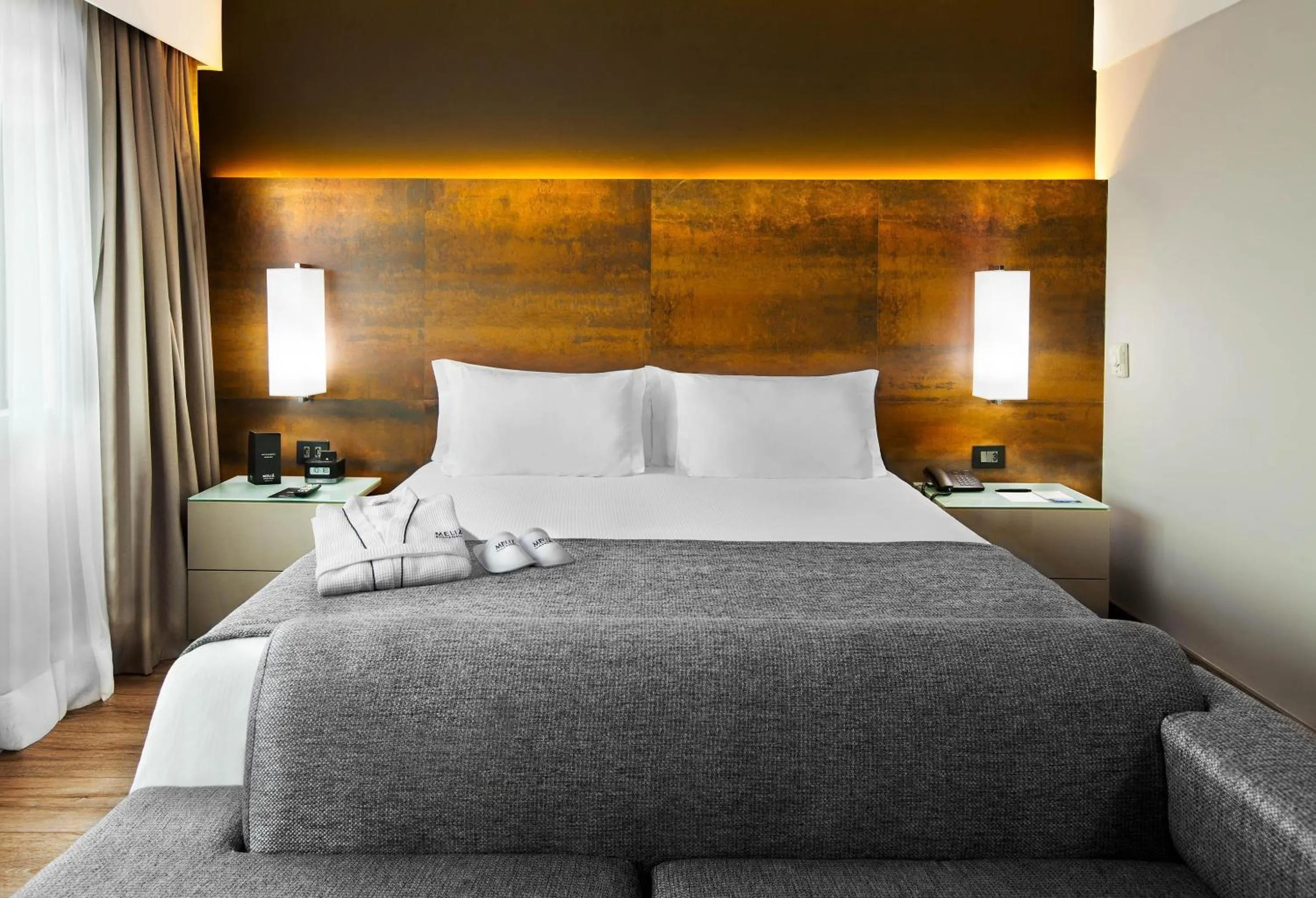 Bedroom, Bed in Meliá Ibirapuera