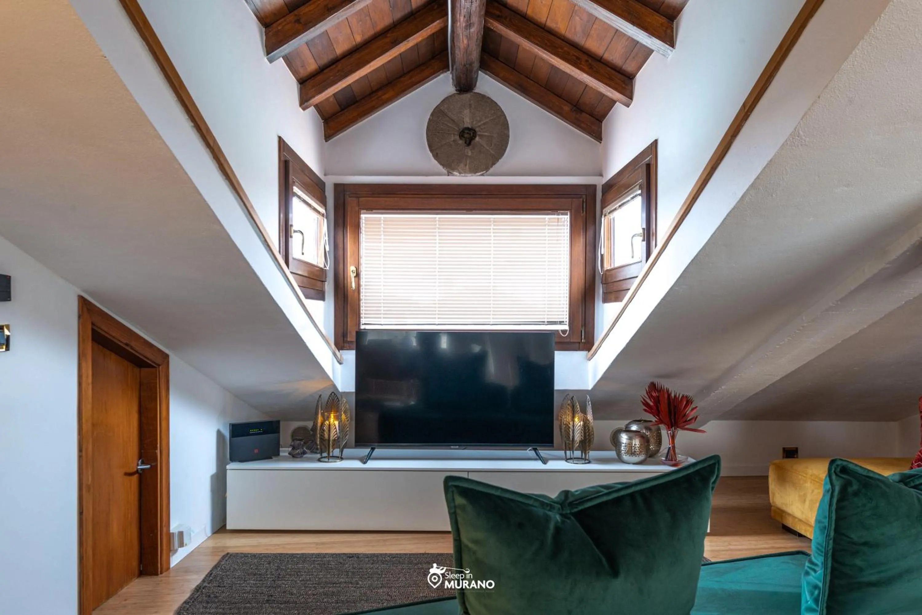 TV and multimedia in MURANO Suites - BOUTIQUE Apartments adults only