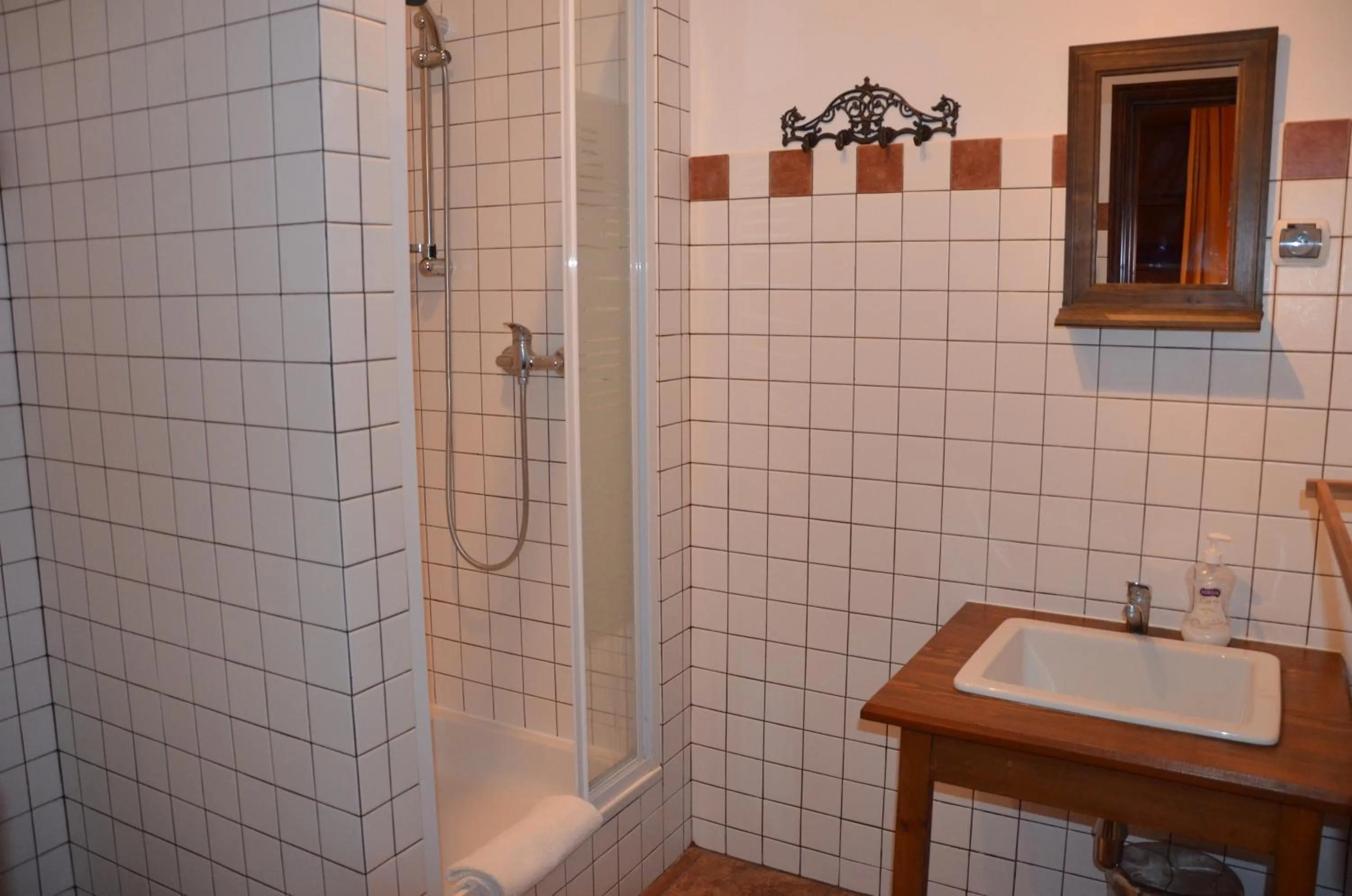 Bathroom in Stara Szkoła w Harszu