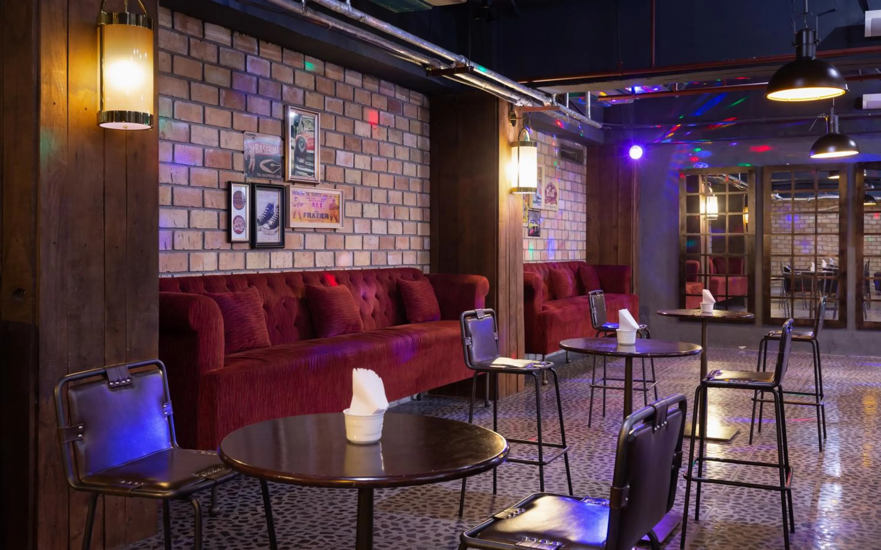 Lounge or bar in Hilton Dushanbe