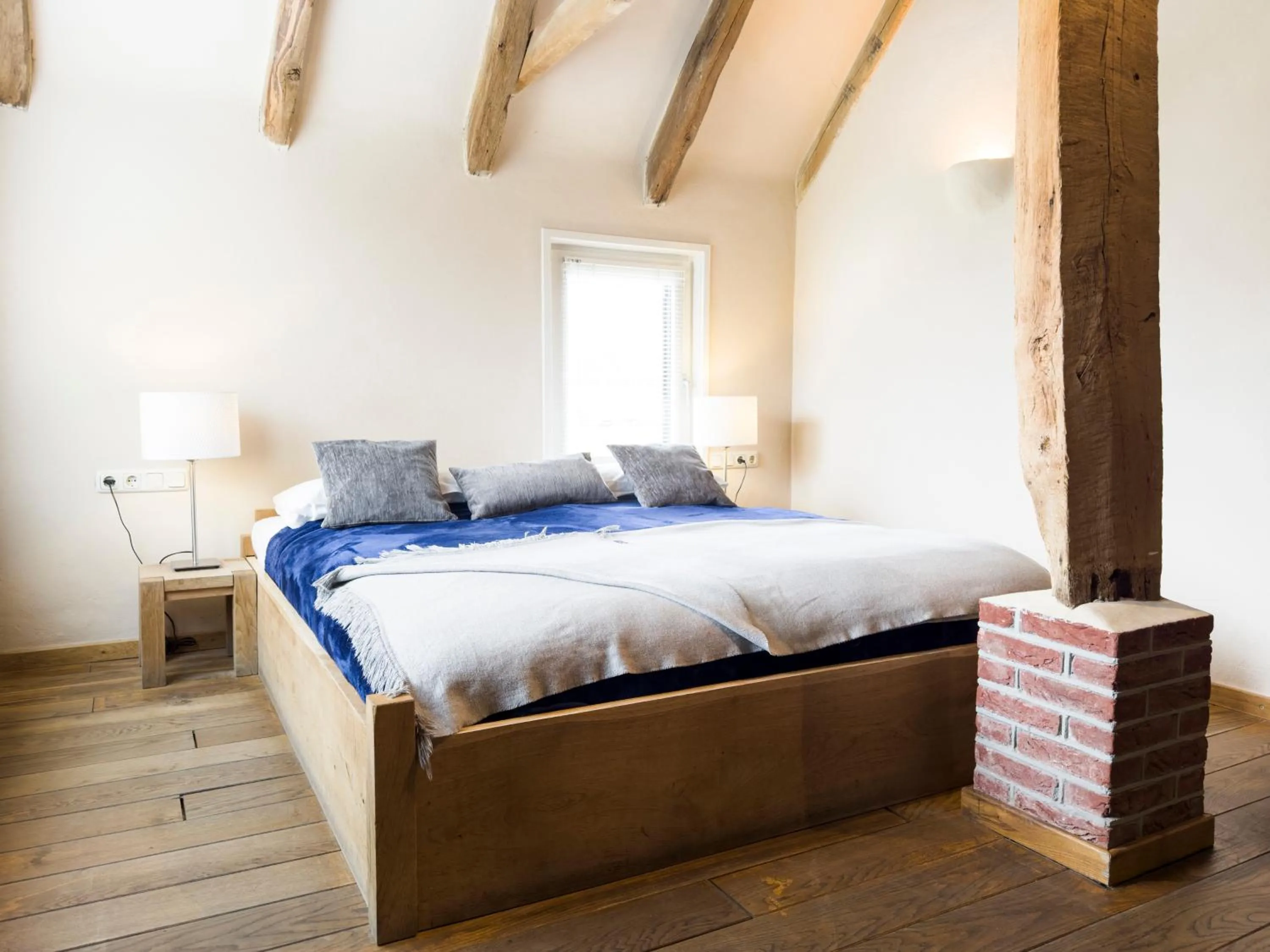 Bed in Herberg de Kemper