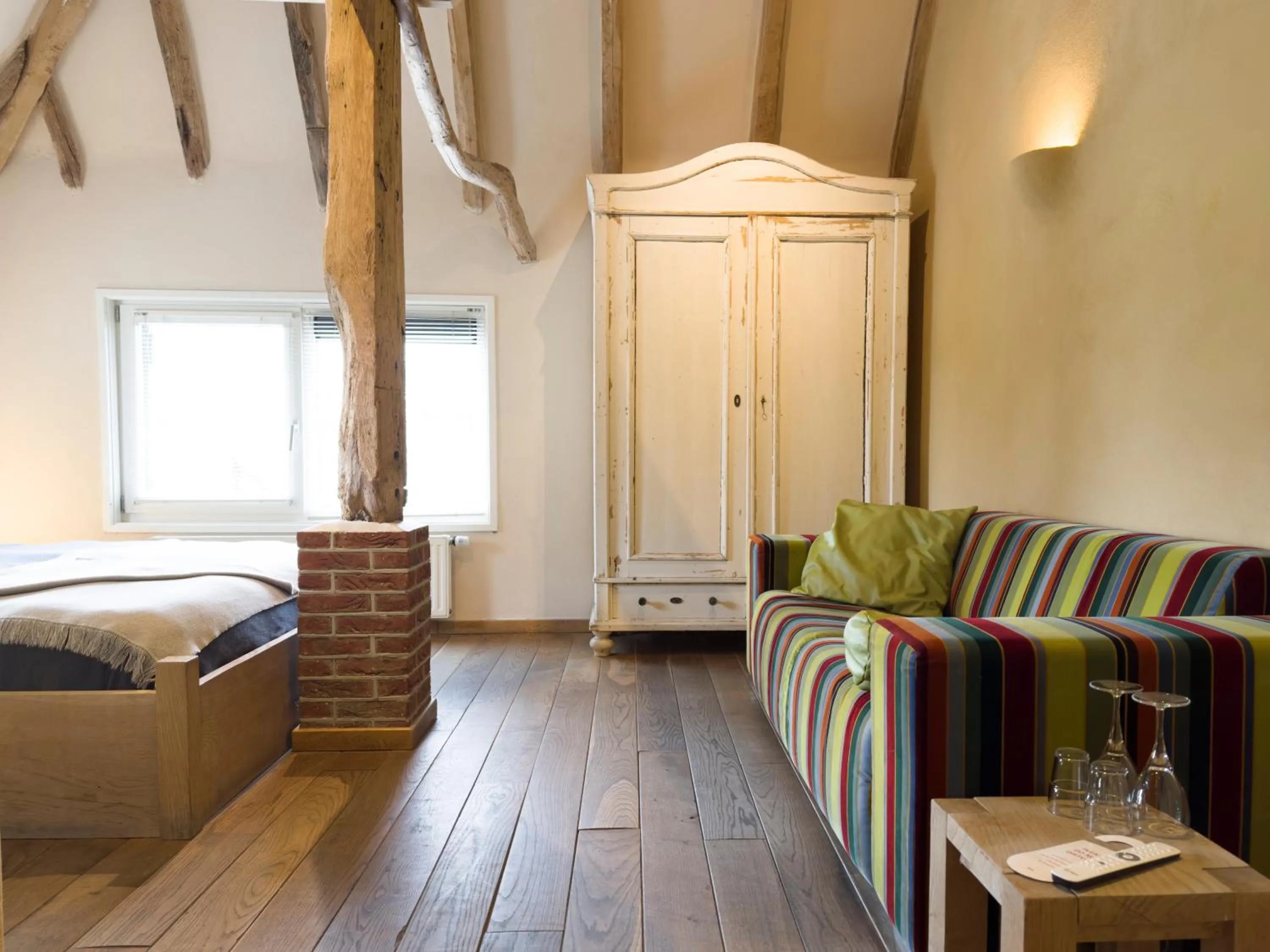 Bed in Herberg de Kemper