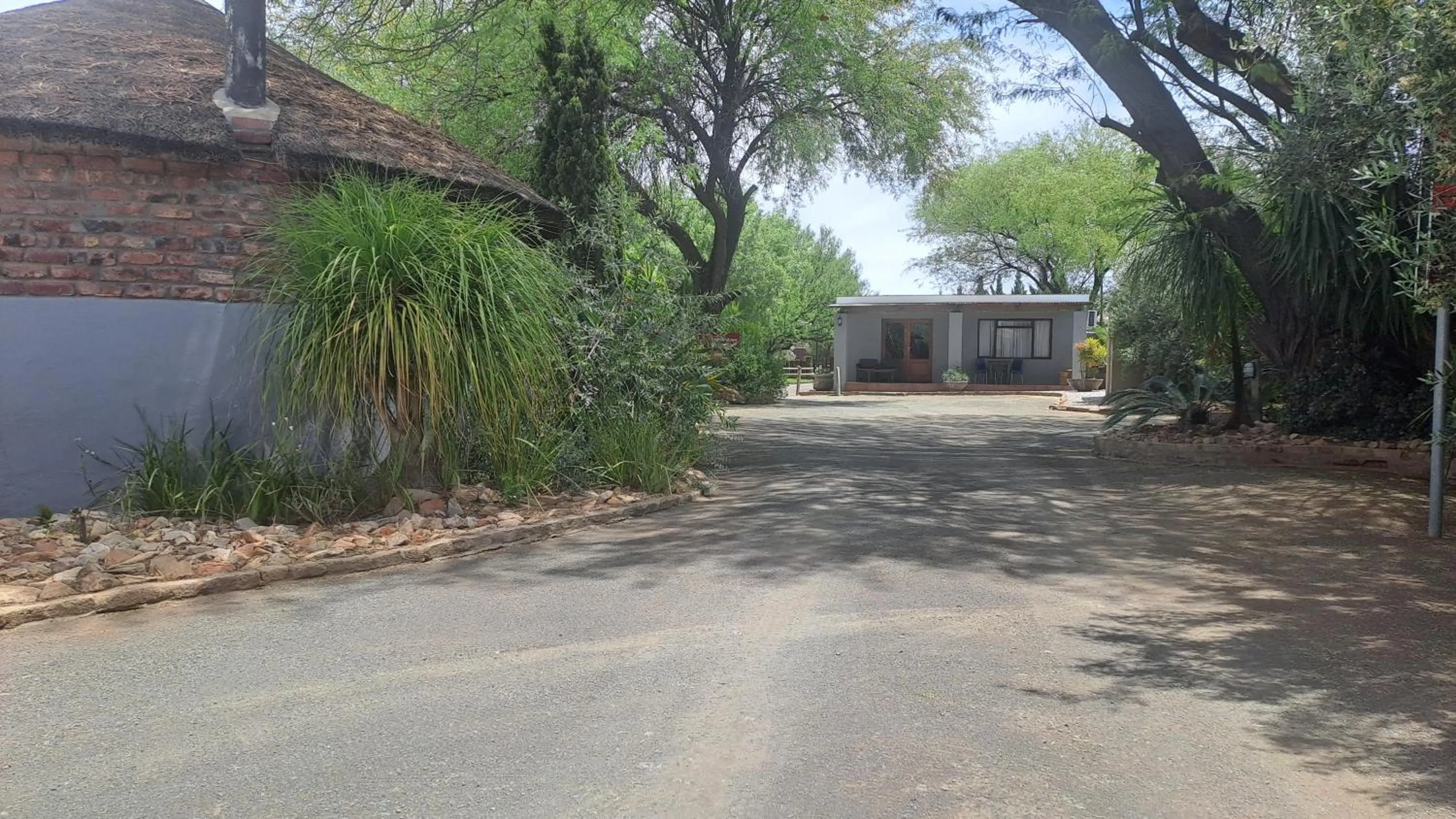 Garden in African Dawn B&B