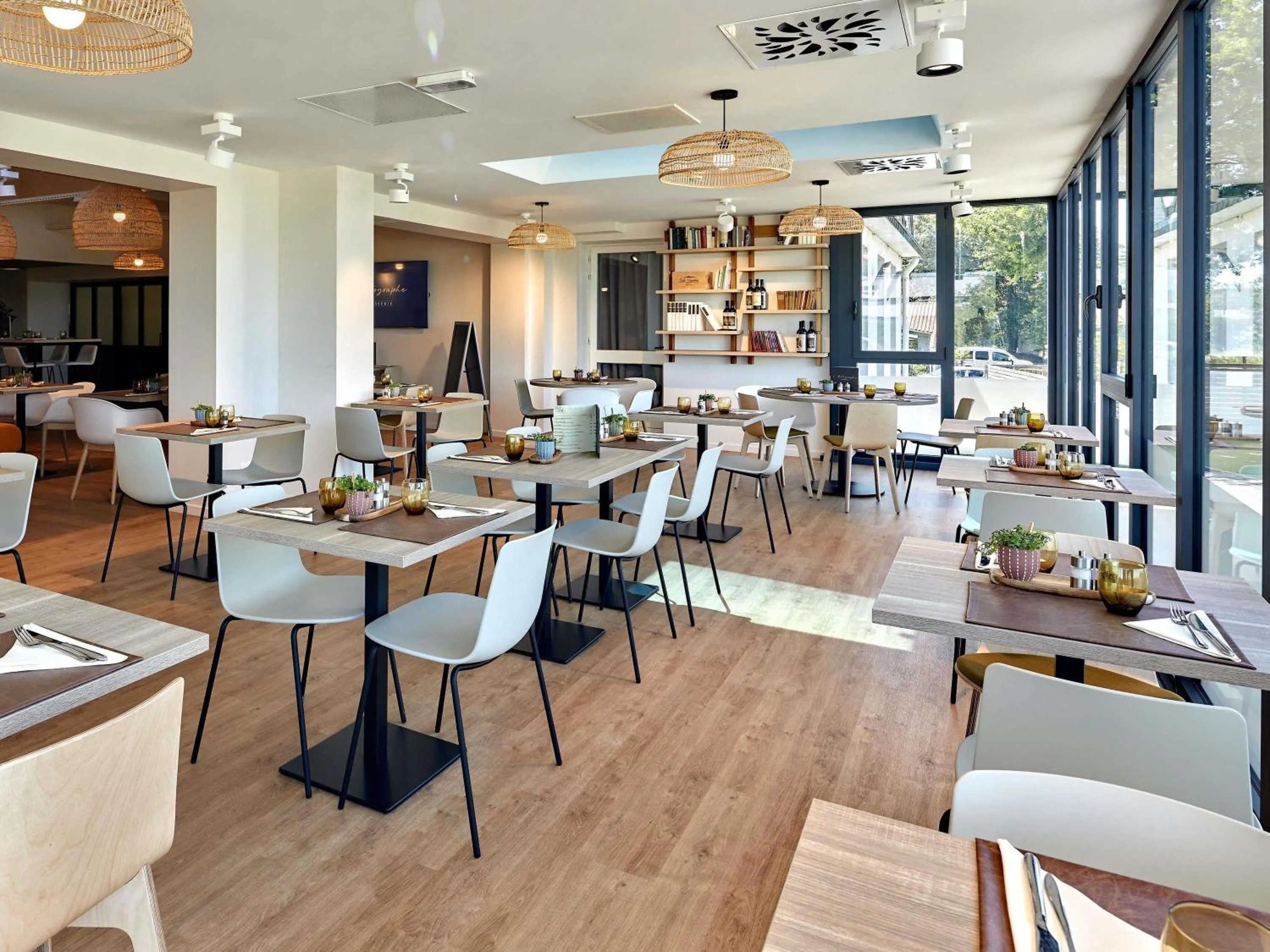 Restaurant/places to eat in ibis Styles La Roche-sur-Yon