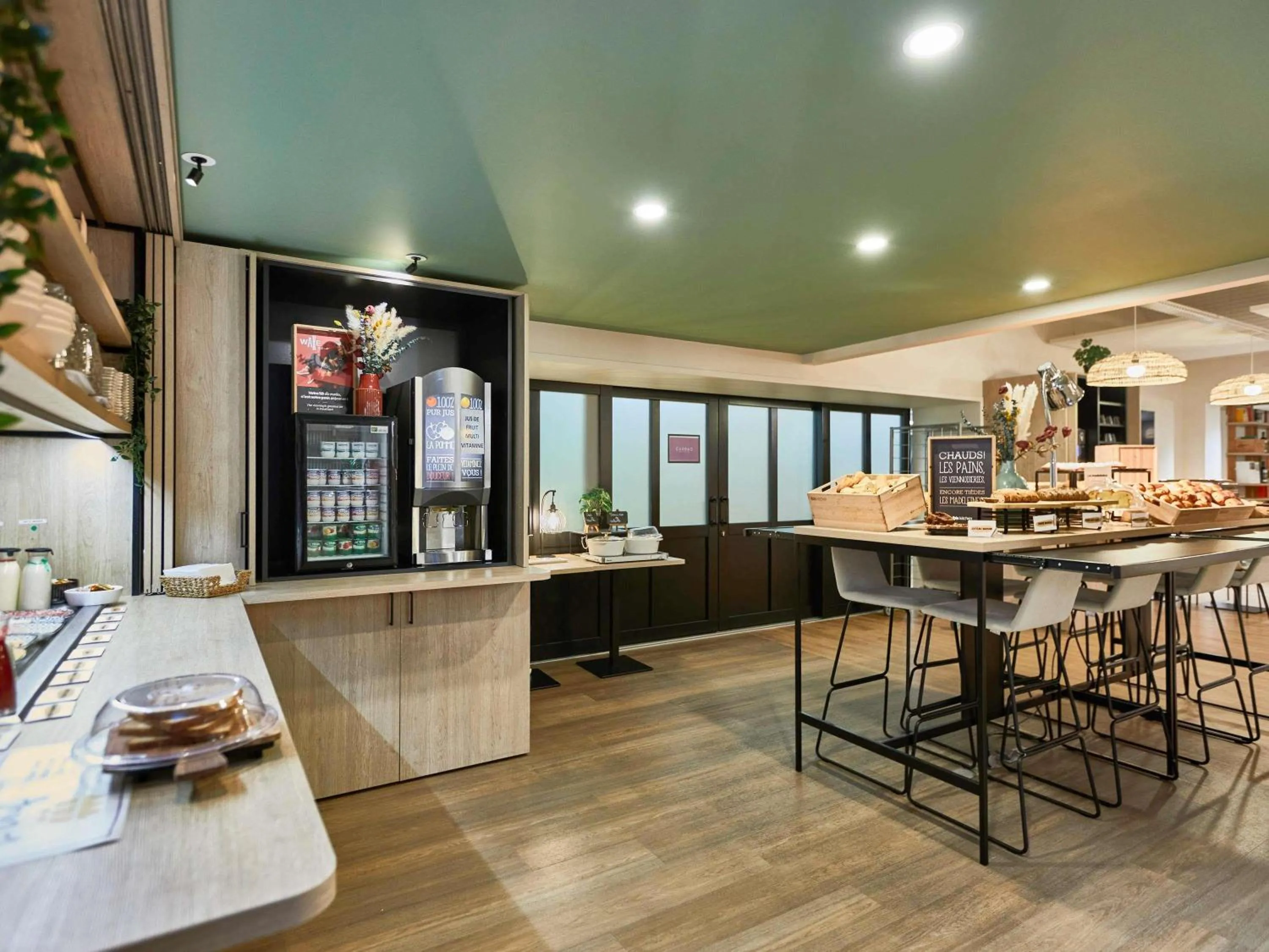 Breakfast in ibis Styles La Roche-sur-Yon