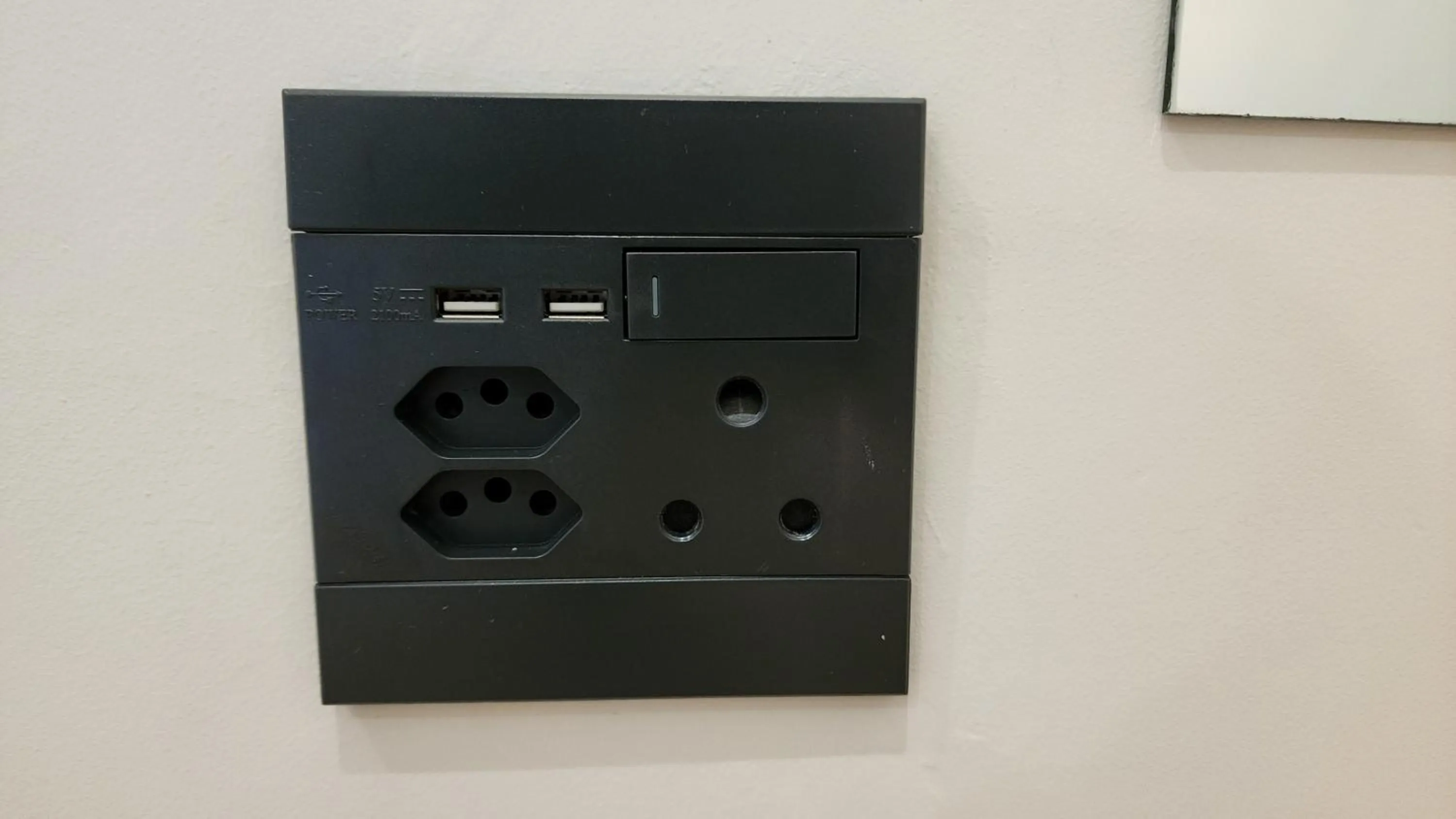 Business facilities in Shonalanga Lodge