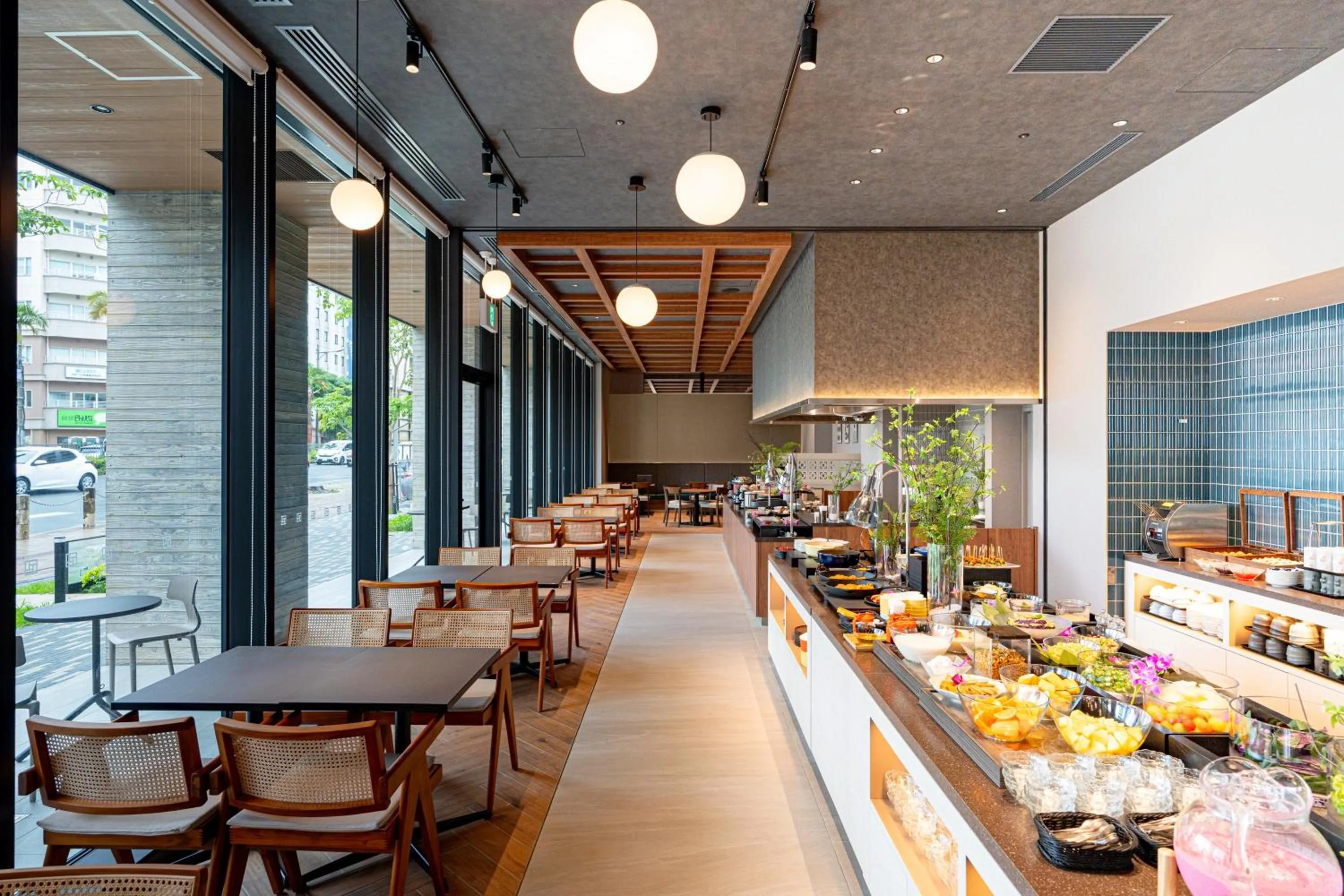 Restaurant/places to eat in La'gent Hotel Okinawa Naha