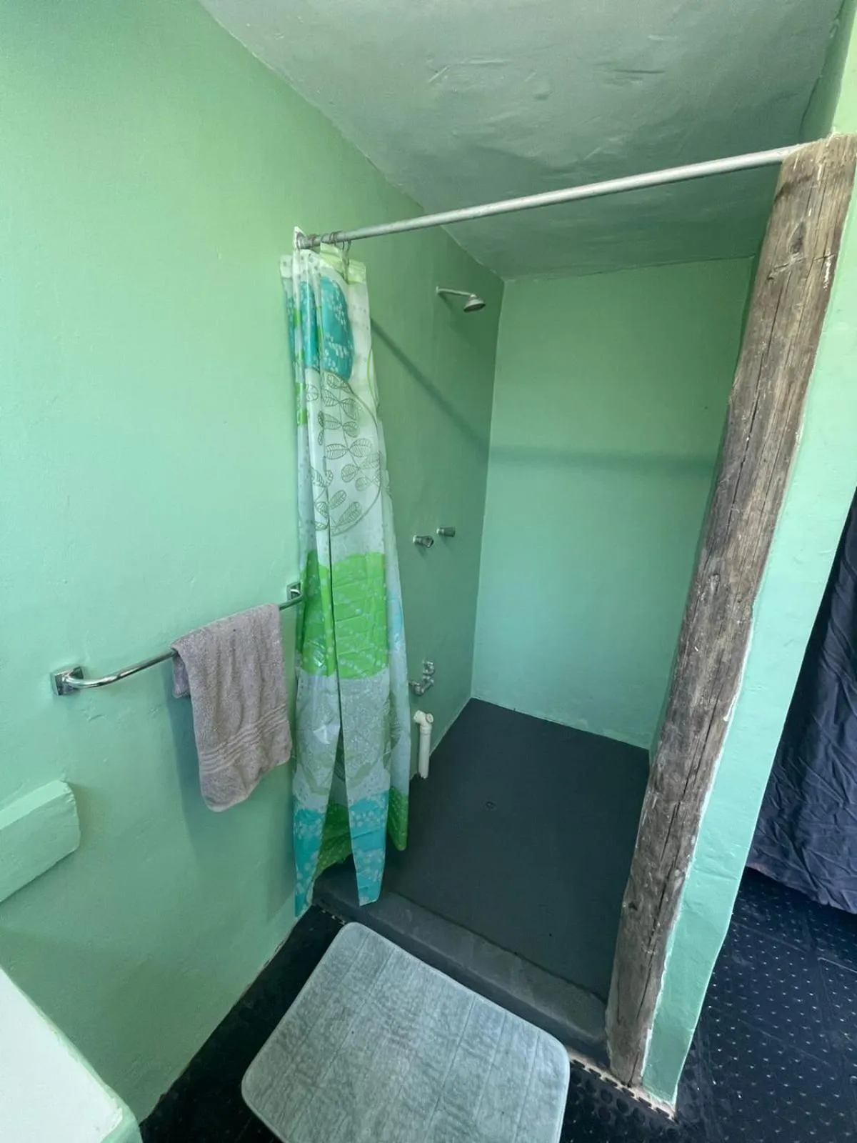 Bathroom in Maninghi Lodge