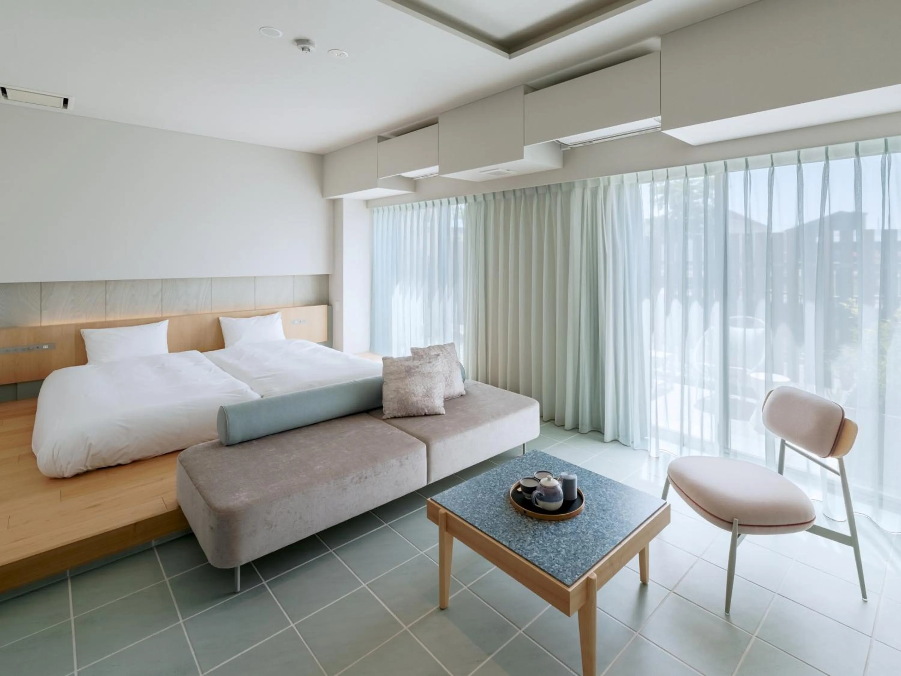Photo of the whole room, Bed in ITOMACHI Hotel 0