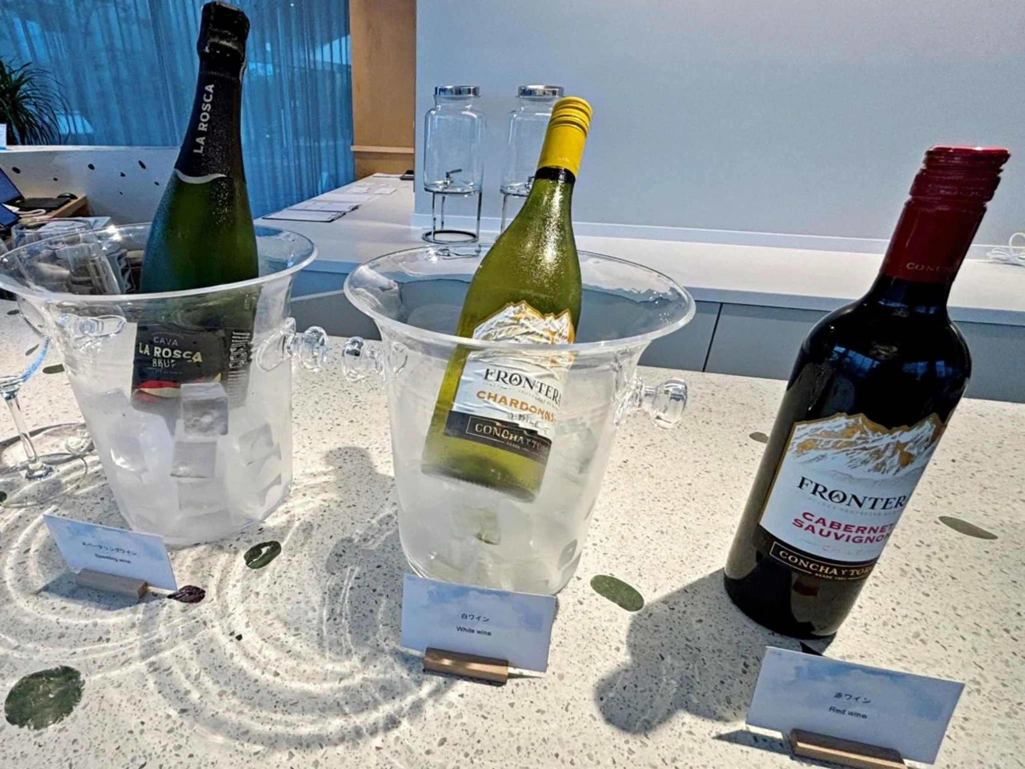 Alcoholic drinks in ITOMACHI Hotel 0