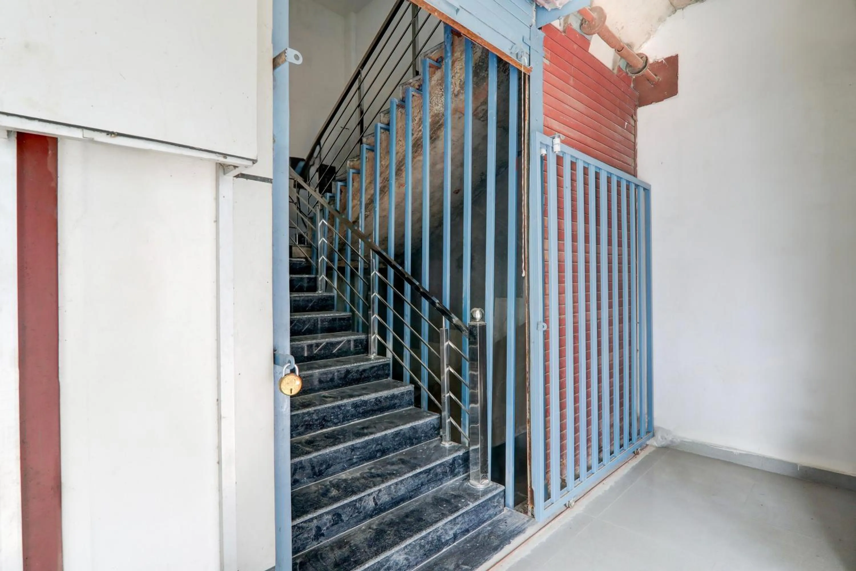 Facade/entrance in Hotel O by OYO Stay Inn