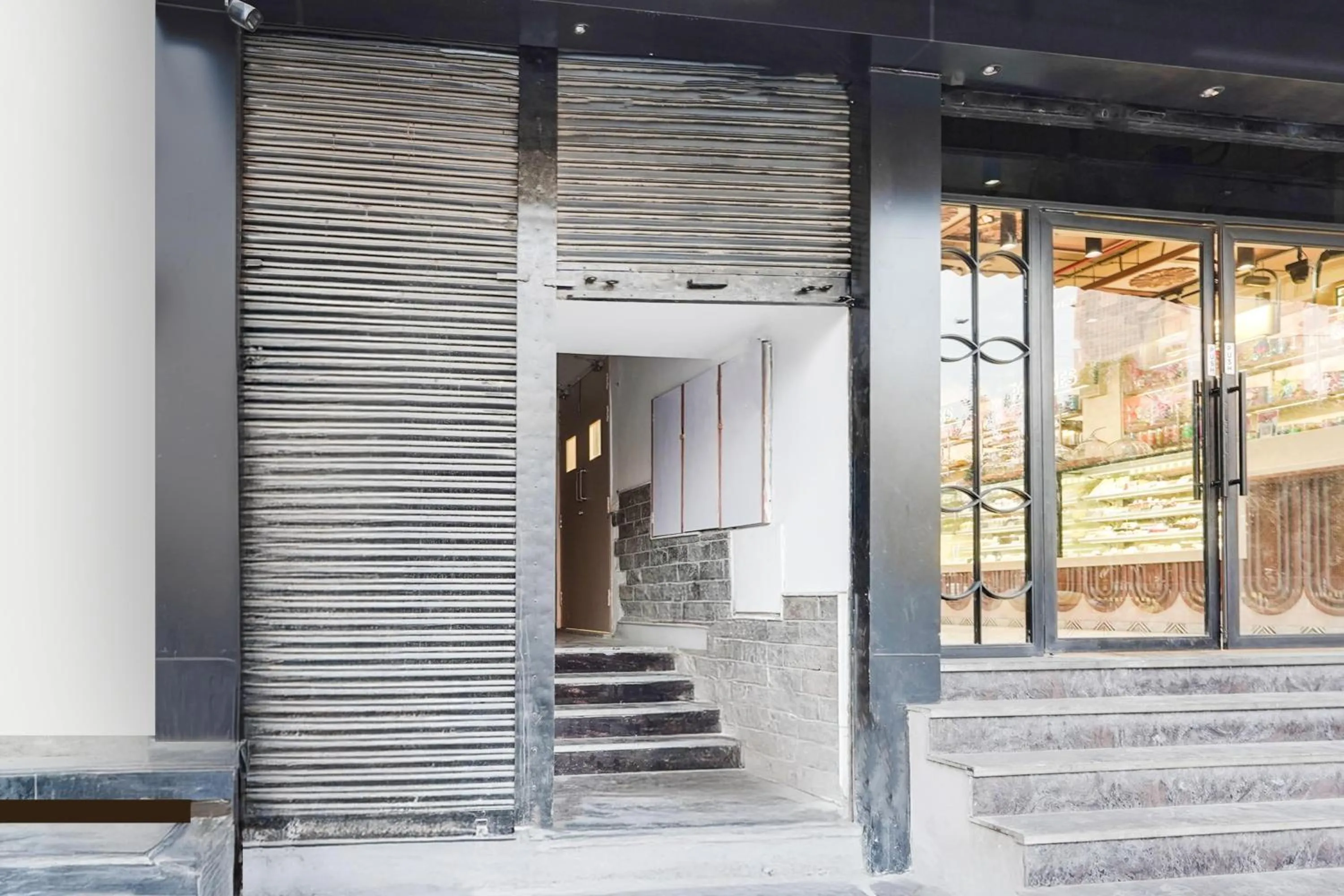 Facade/entrance in Super Collection O Nirman Vihar