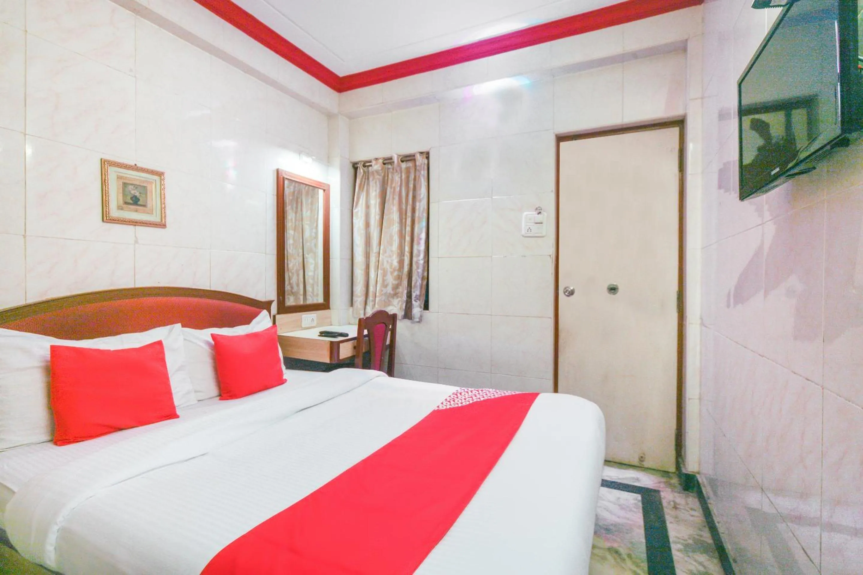 Bedroom, Bed in Hotel O Kumaran Park