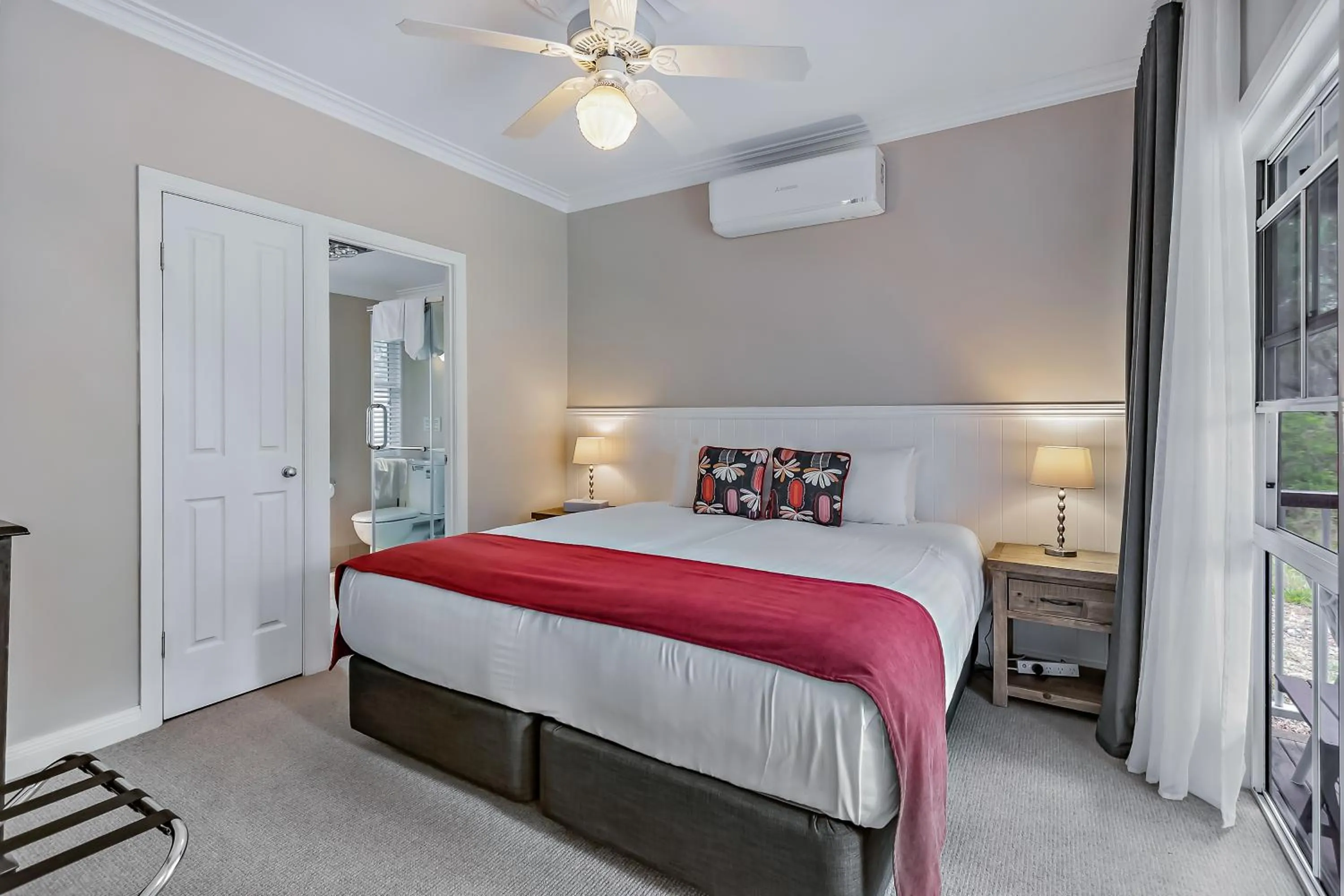 Bed in Diamondvale Estate Stanthorpe