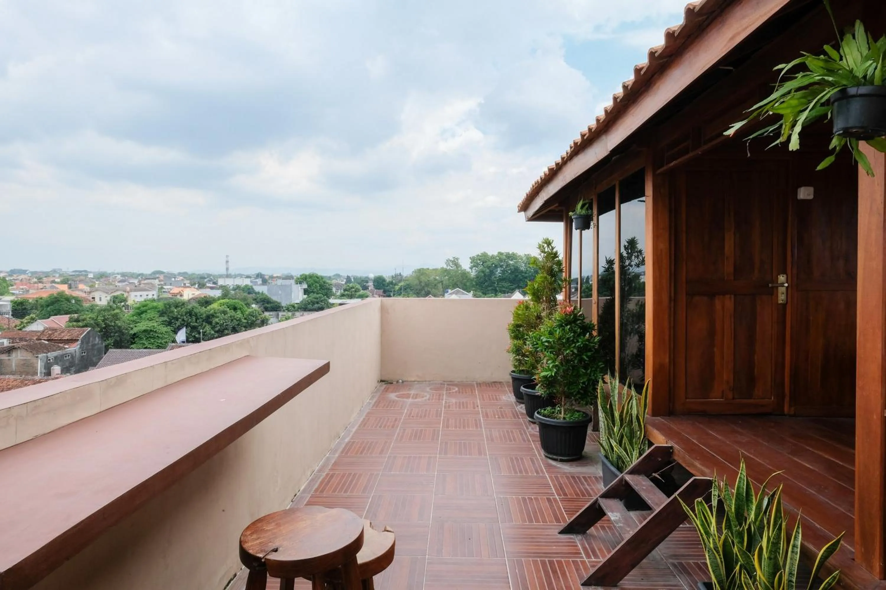 Property building in Urbanview Hotel Dommy Yogyakarta by RedDoorz