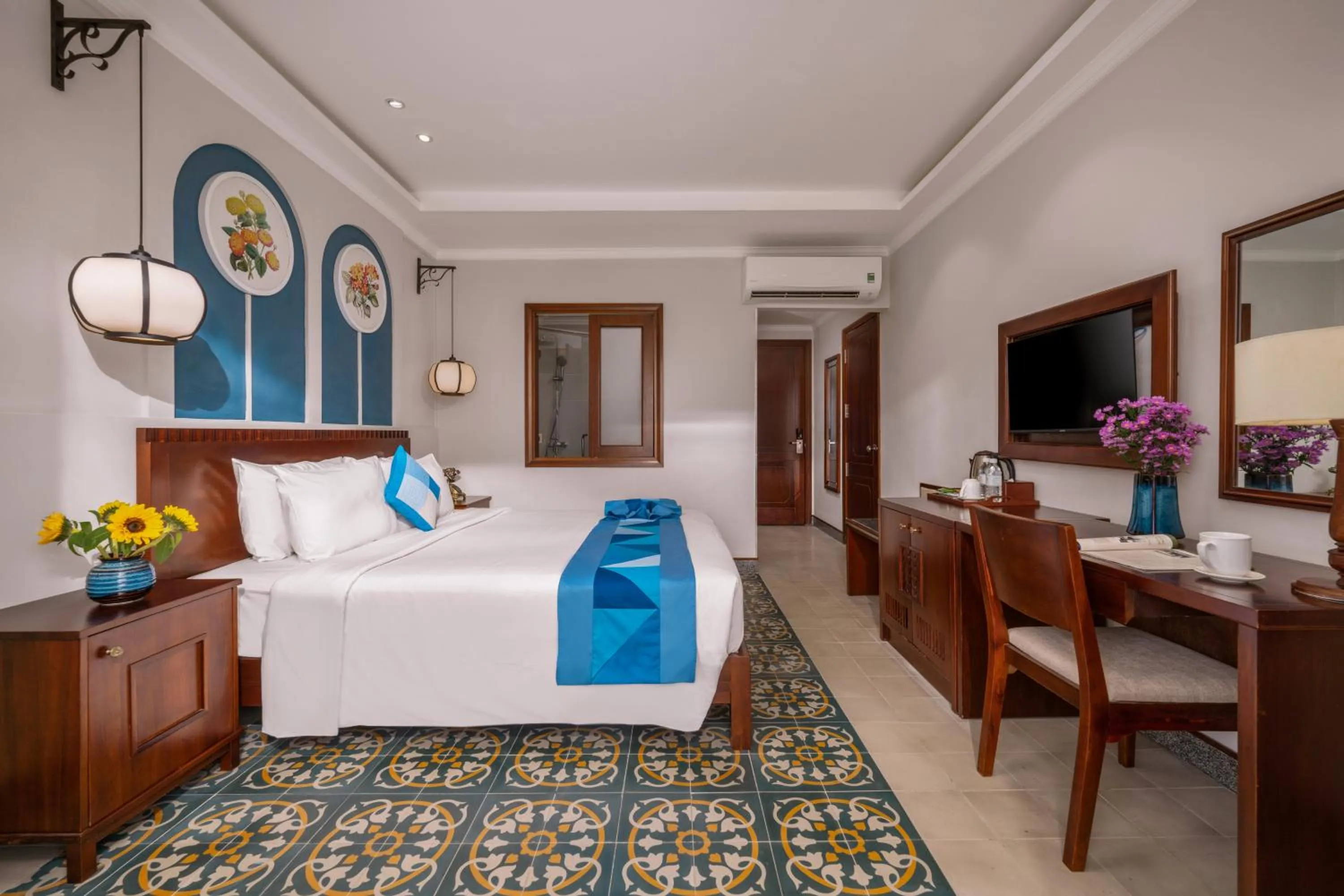 Bedroom, Bed in Lantana Boutique Hoi An Hotel