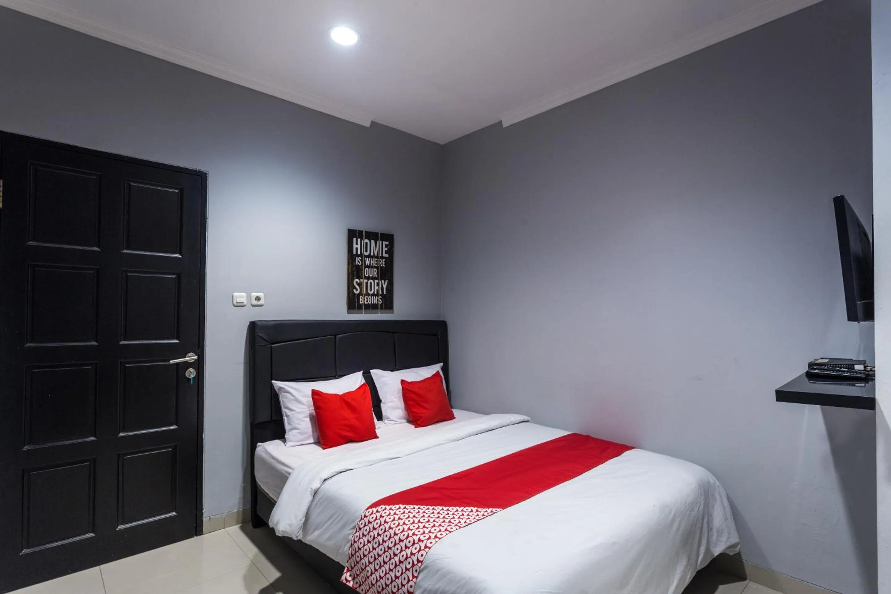 Bedroom, Bed in Collection O Pondok Indah Near Gandaria City Formerly Lamaison Residence