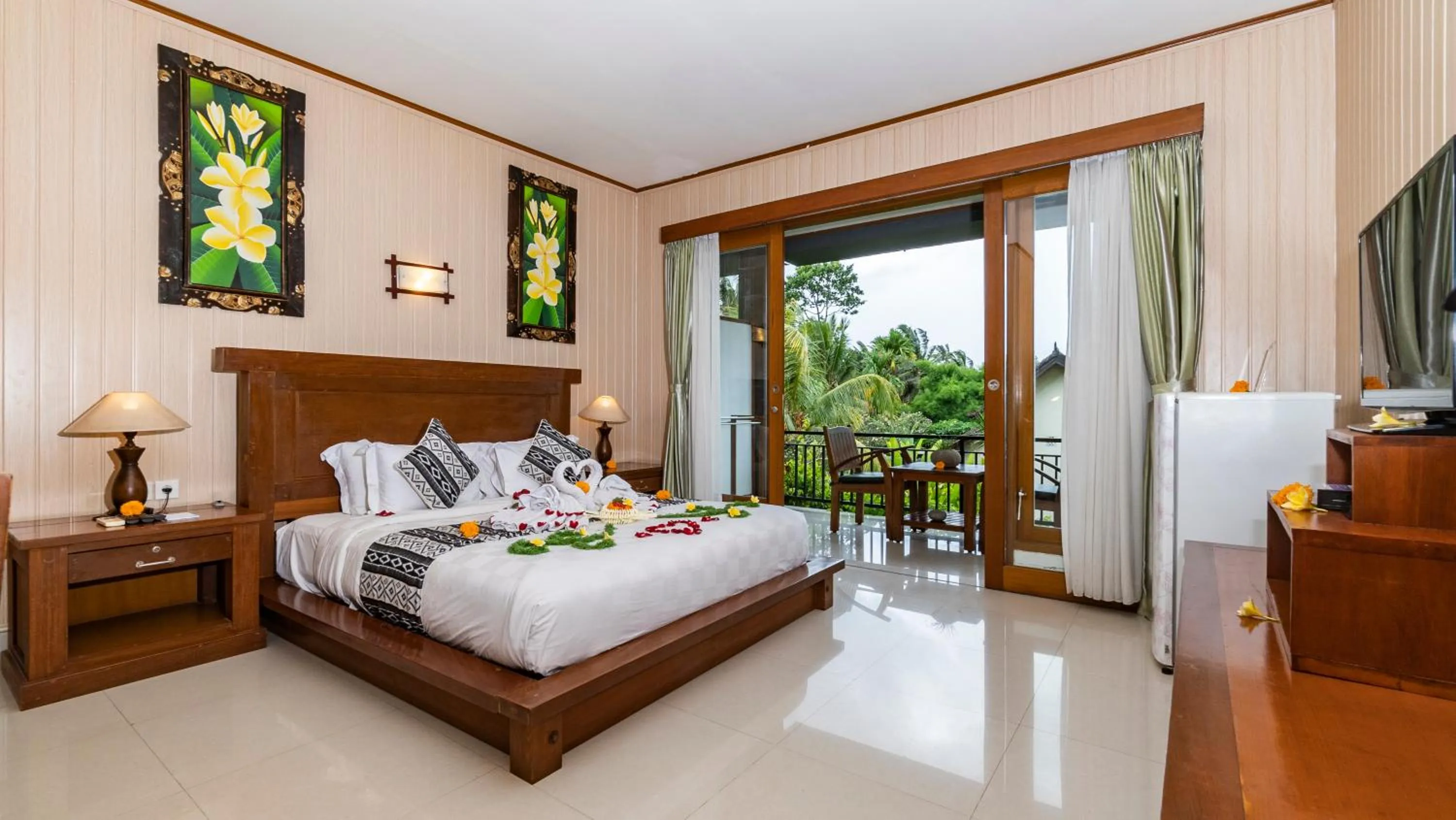 Bedroom, Bed in Gita Maha Ubud Hotel by Mahaputra-CHSE Certified