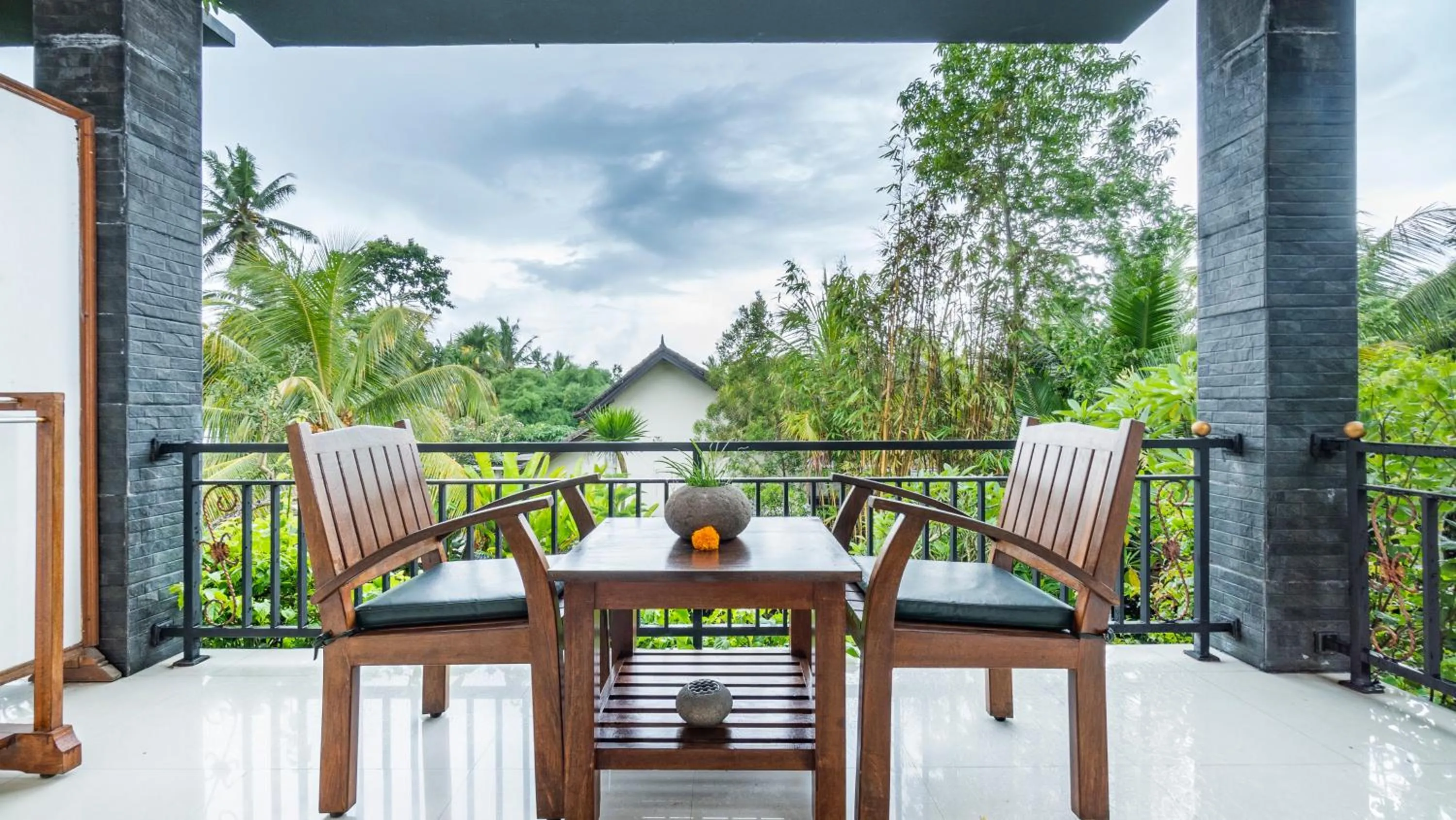 Balcony/Terrace in Gita Maha Ubud Hotel by Mahaputra-CHSE Certified