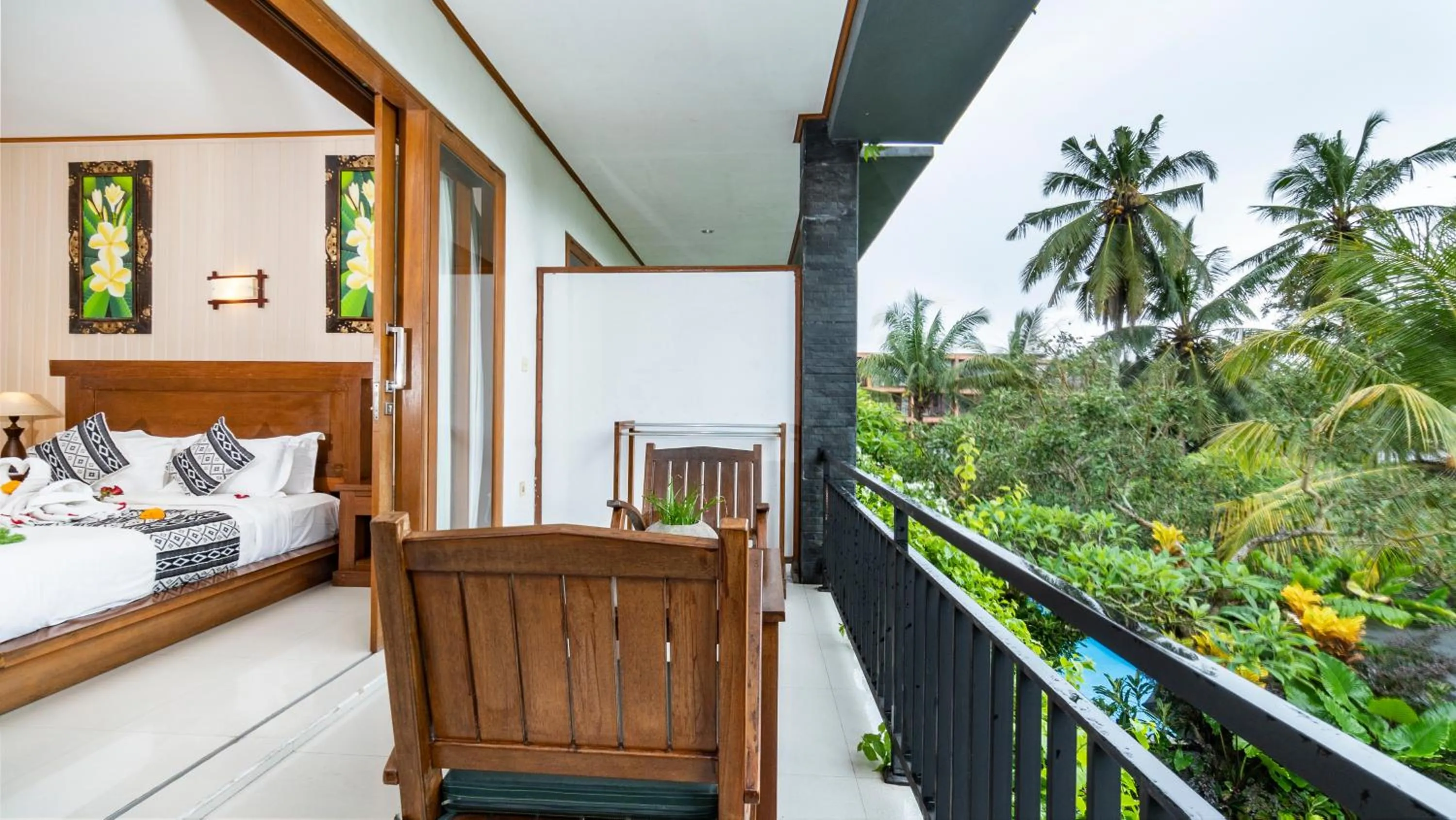 Balcony/Terrace, Bed in Gita Maha Ubud Hotel by Mahaputra-CHSE Certified