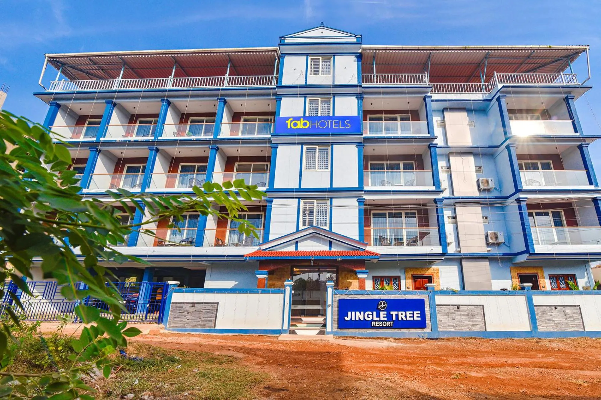 Jingle Tree Resort in Arambol