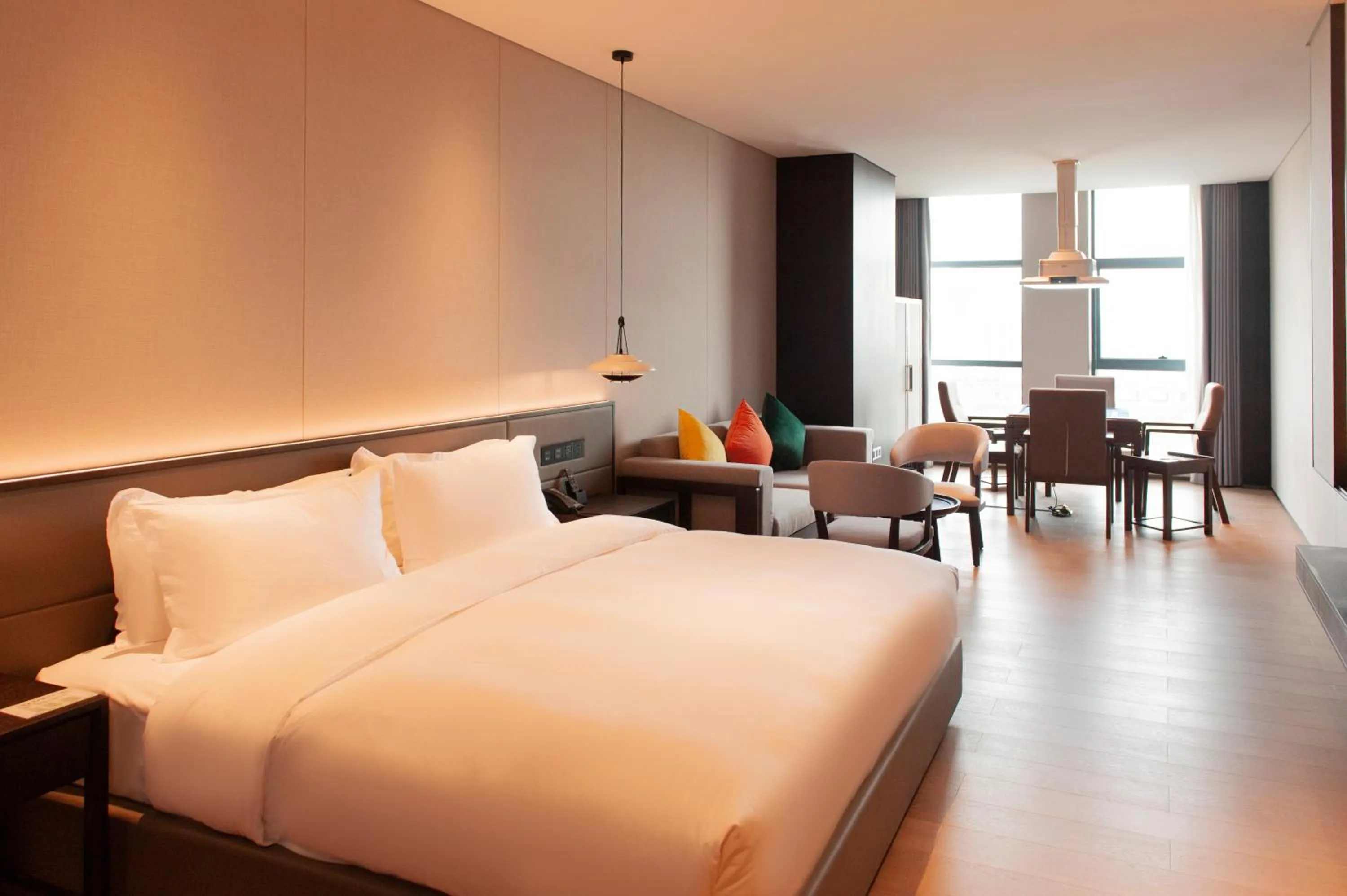 Bed in Wingate by Wyndham Changsha Yuhua North