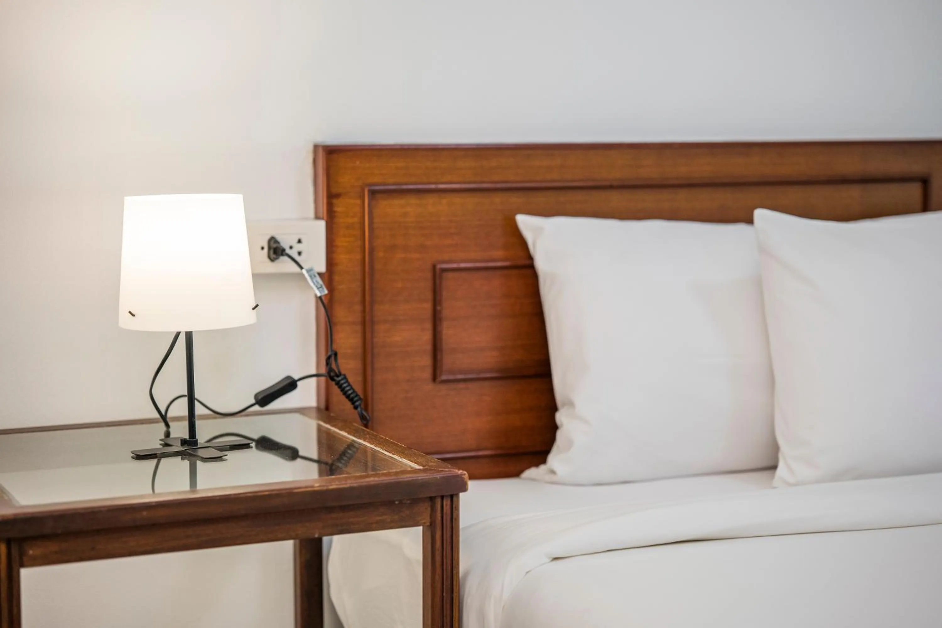 Bed in Mam Kaibae Hotel