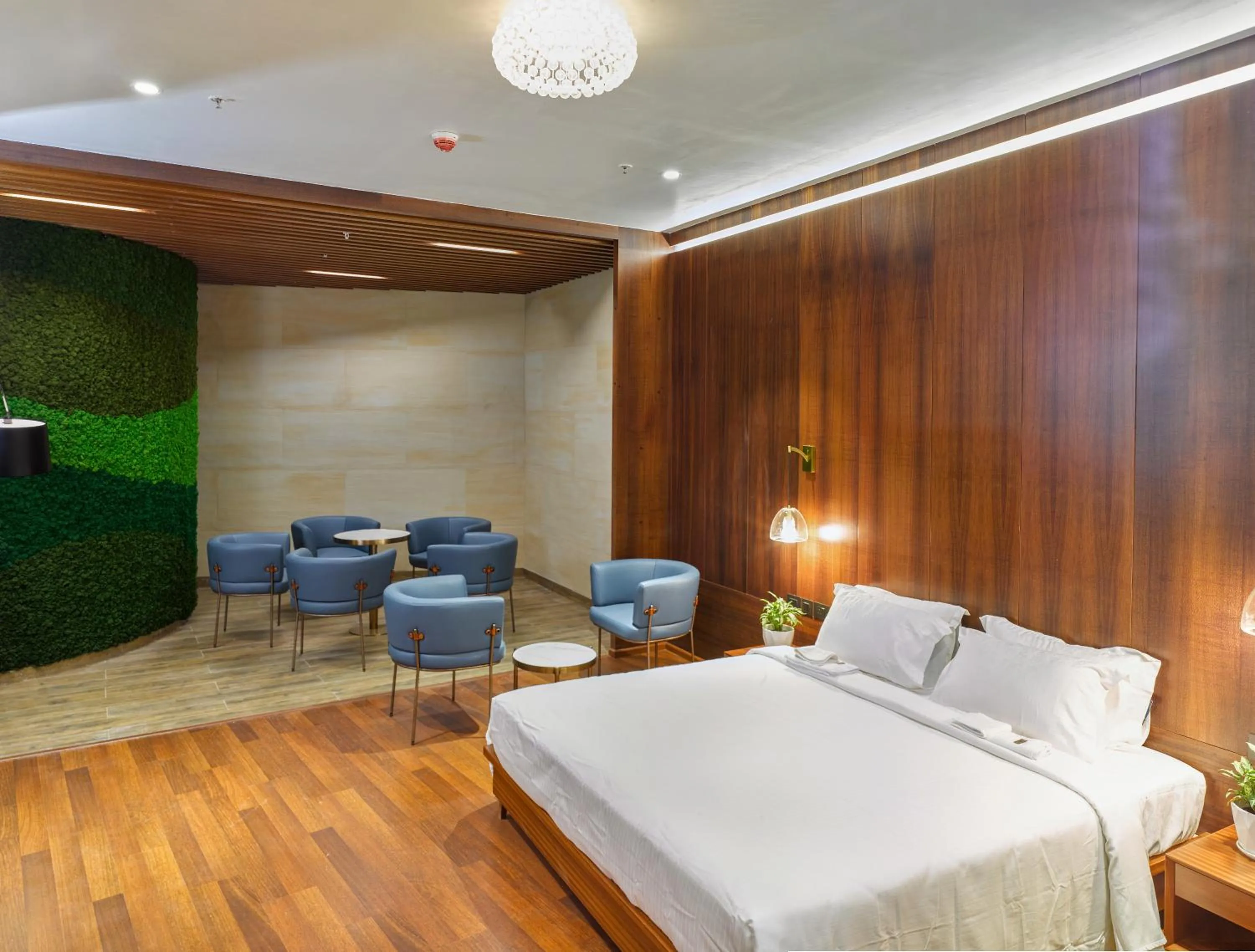 Bed in 0484 Aero Lounge-Terminal 2 Cochin Airport Hotel