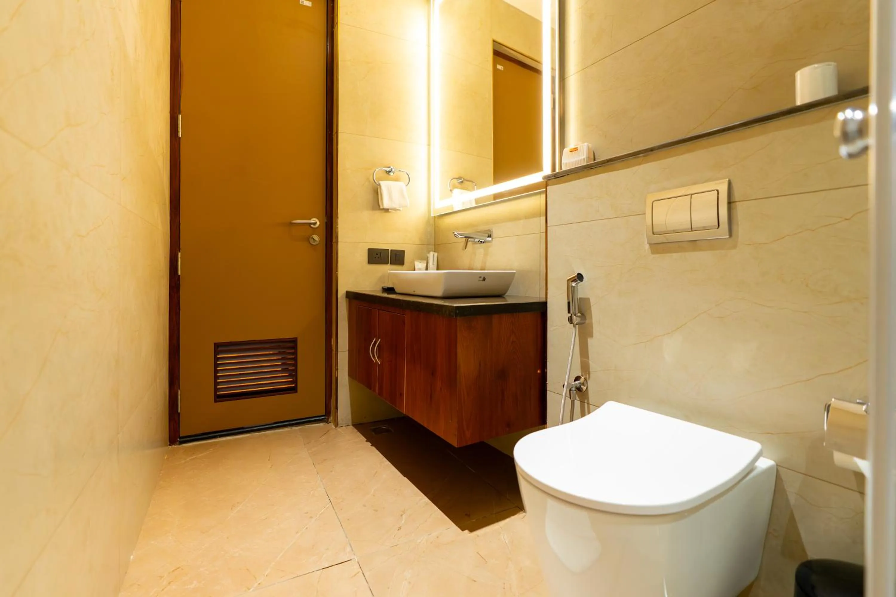 Bathroom in 0484 Aero Lounge-Terminal 2 Cochin Airport Hotel