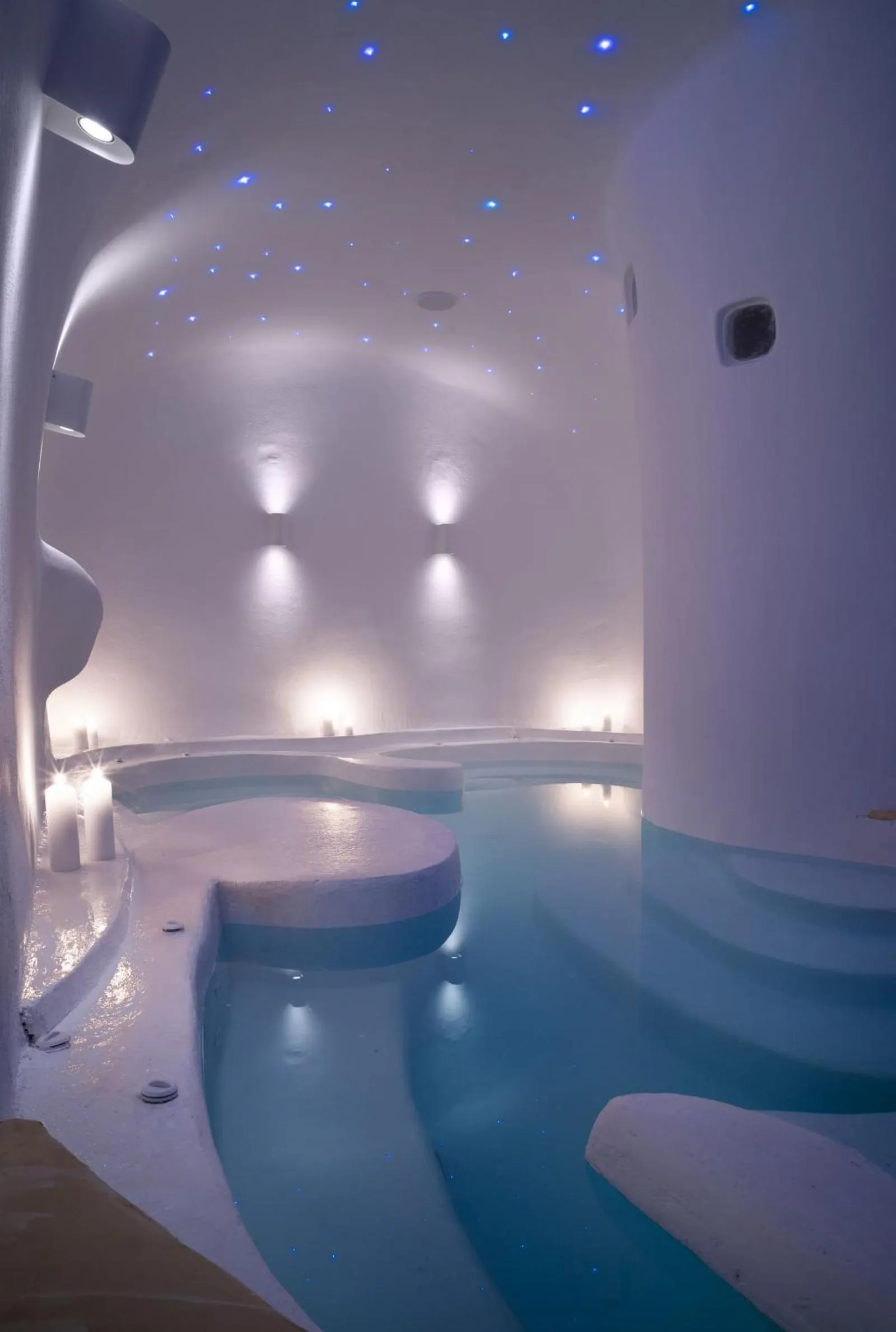 Spa and wellness centre/facilities in Dome Santorini Resort
