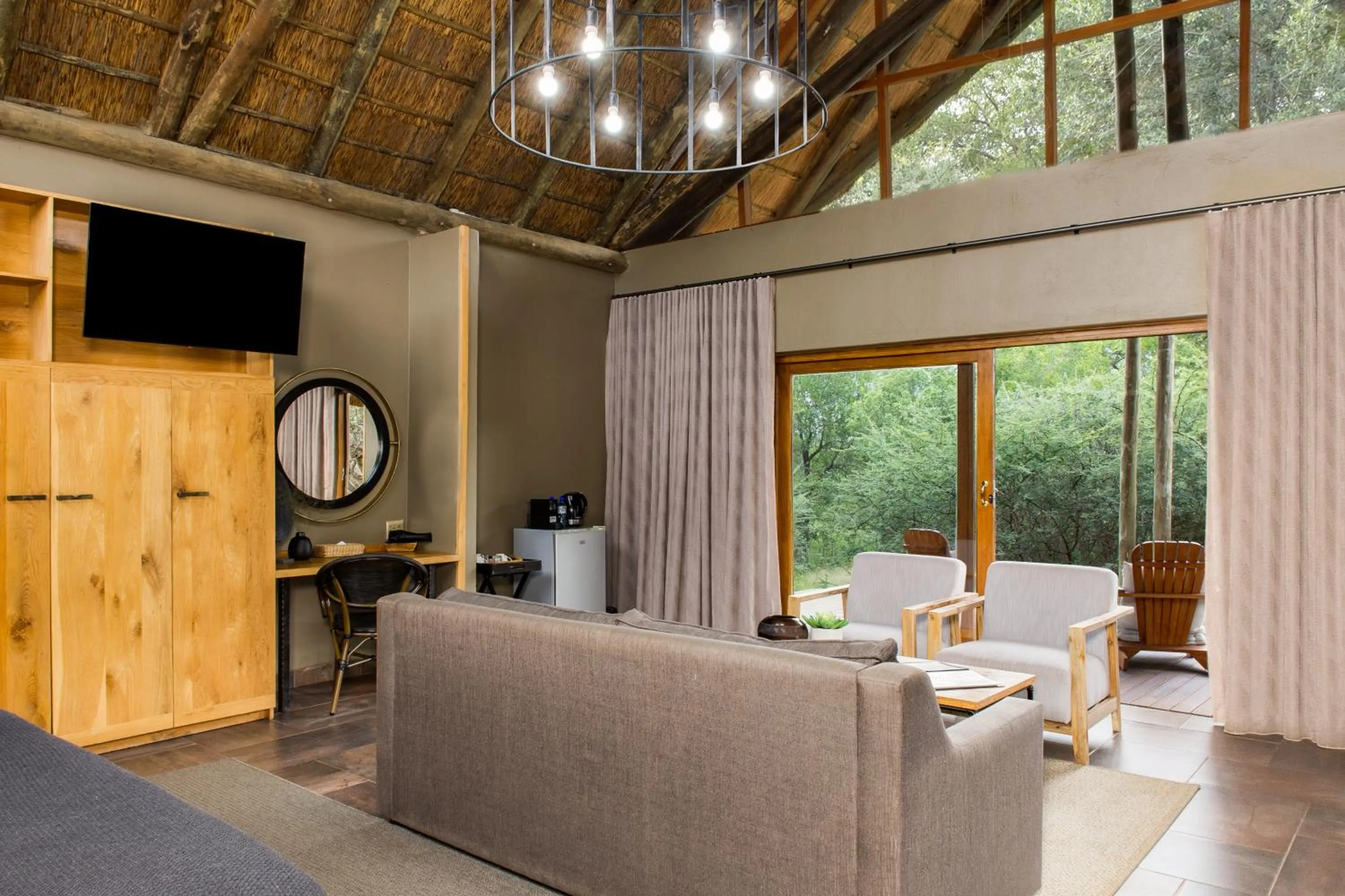 Shower in Black Rhino Game Lodge