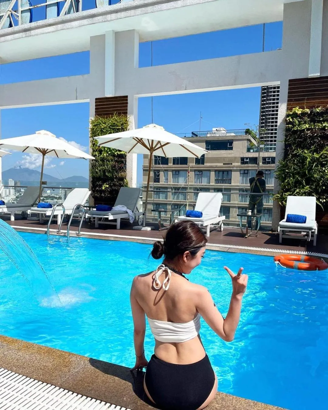 Swimming pool in Diamond Sea Hotel
