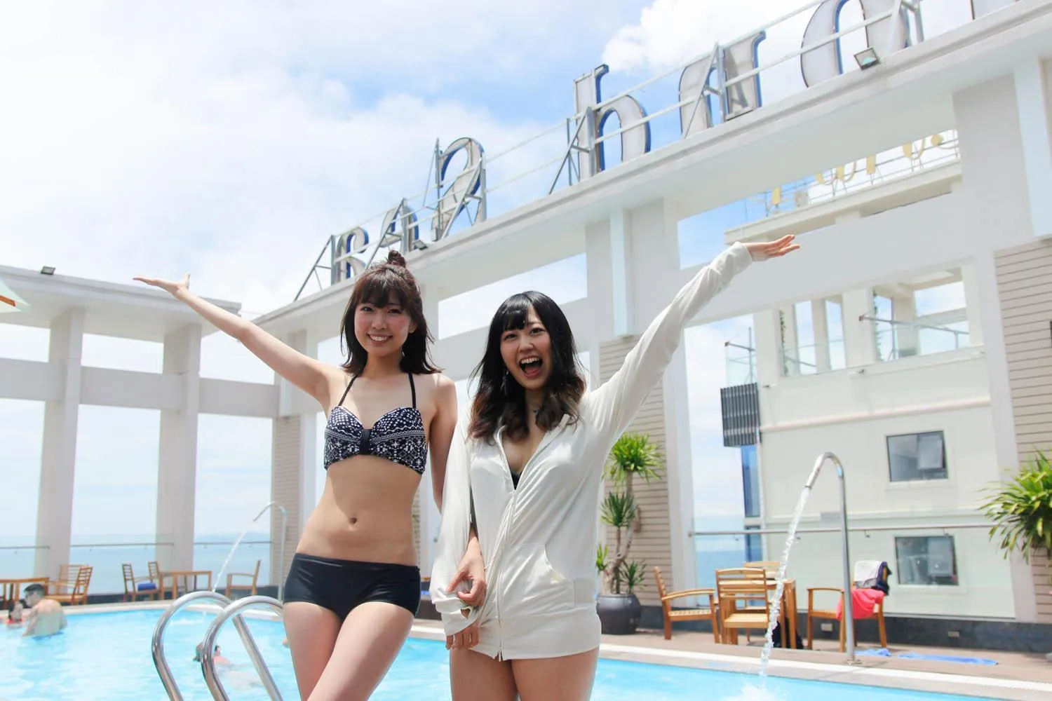 People in Diamond Sea Hotel